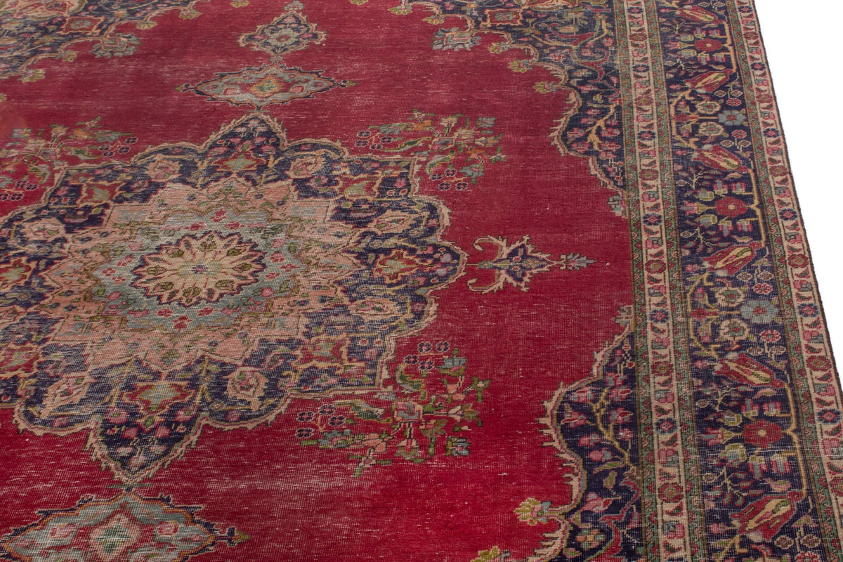 4091, Persian Tabriz Oversized Rug