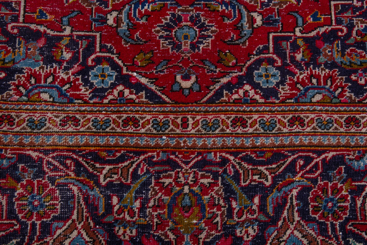 4105, Persian Kashan Oversized Rug