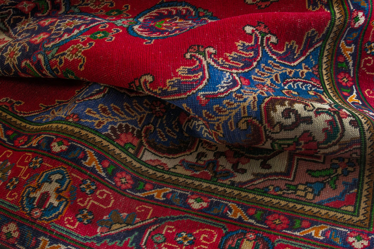 4111, Persian Tabriz Area Rug