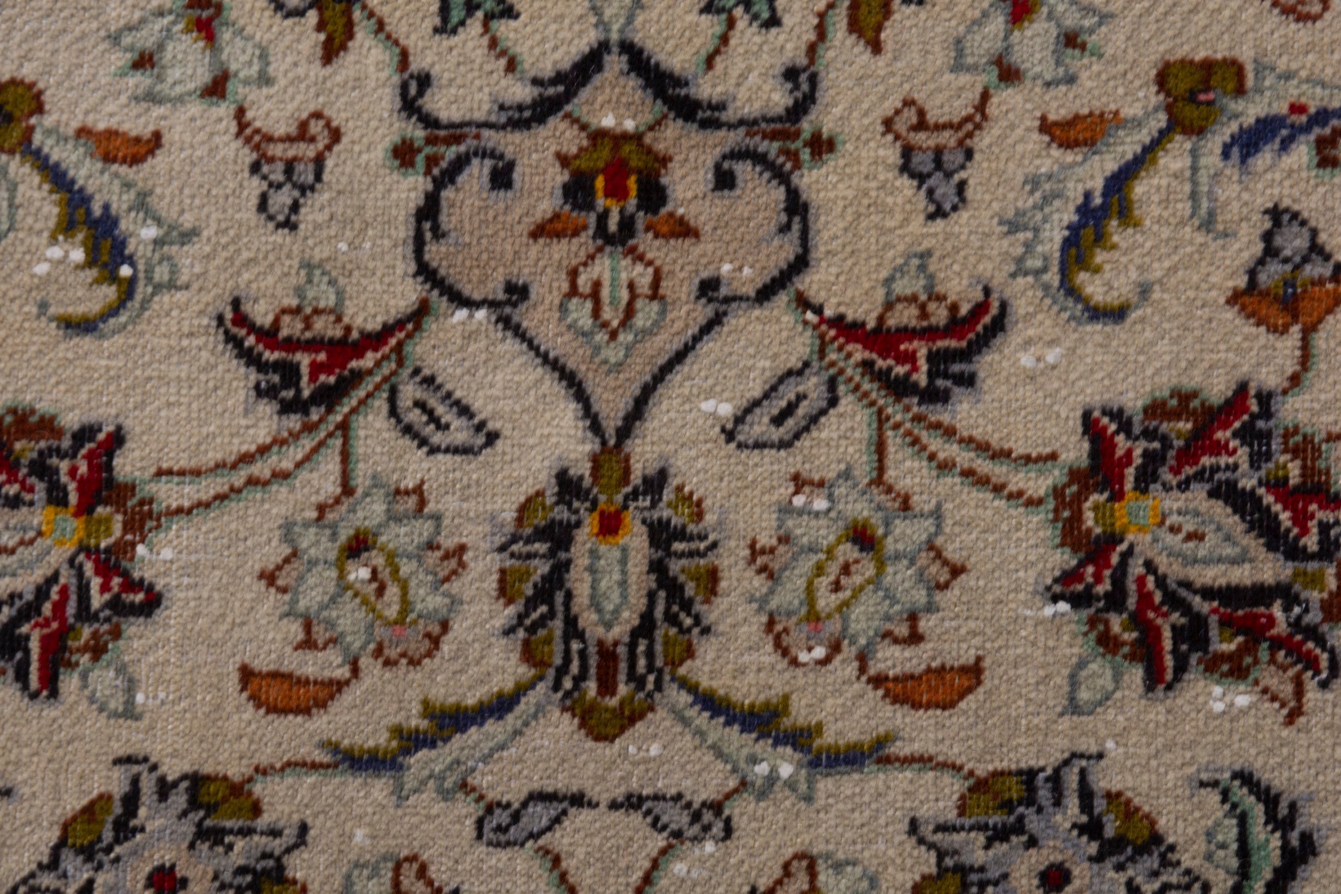 Persian Kashan area rug in cream and faded red, view 11 of 19