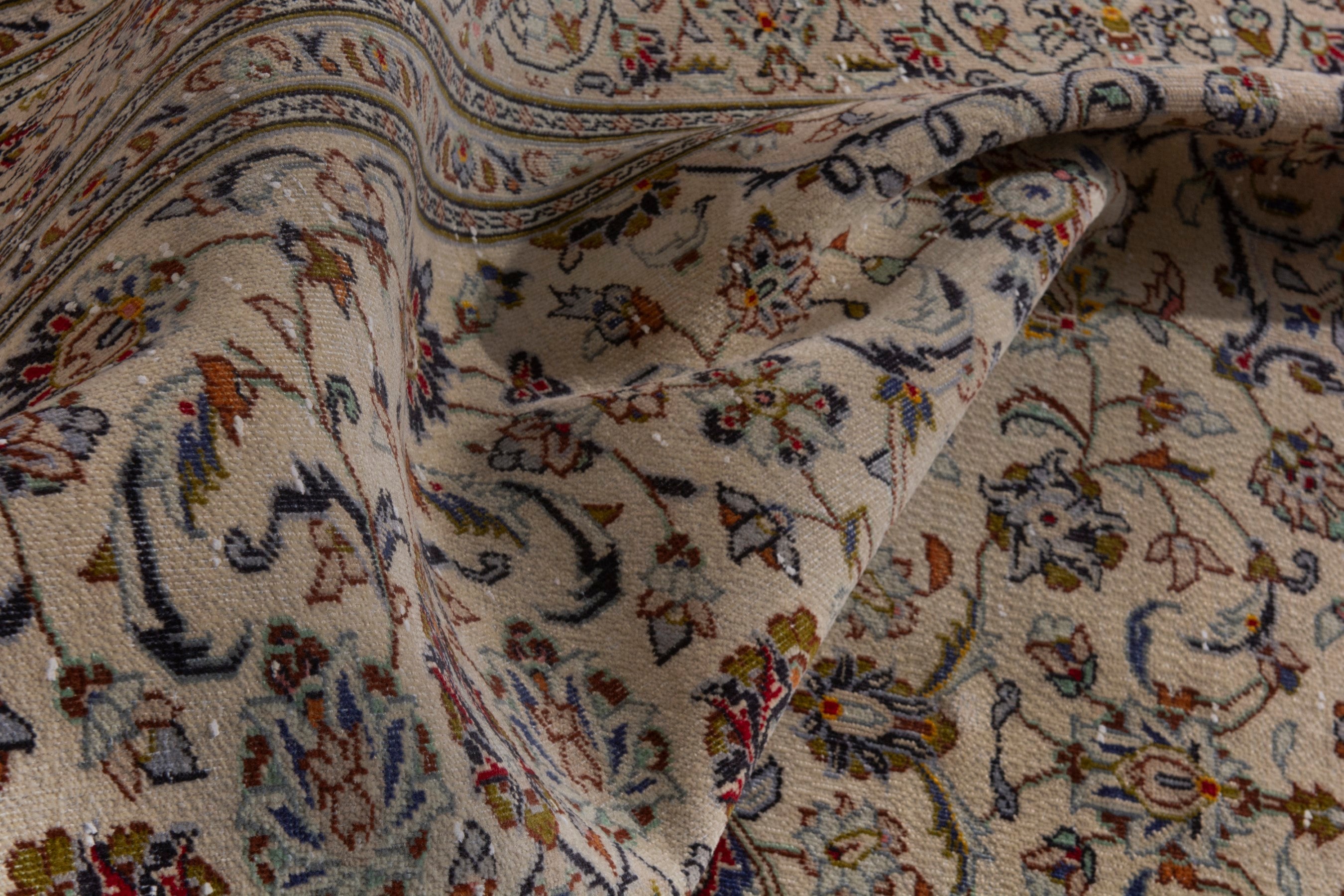 Persian Kashan area rug in cream and faded red, view 18 of 19