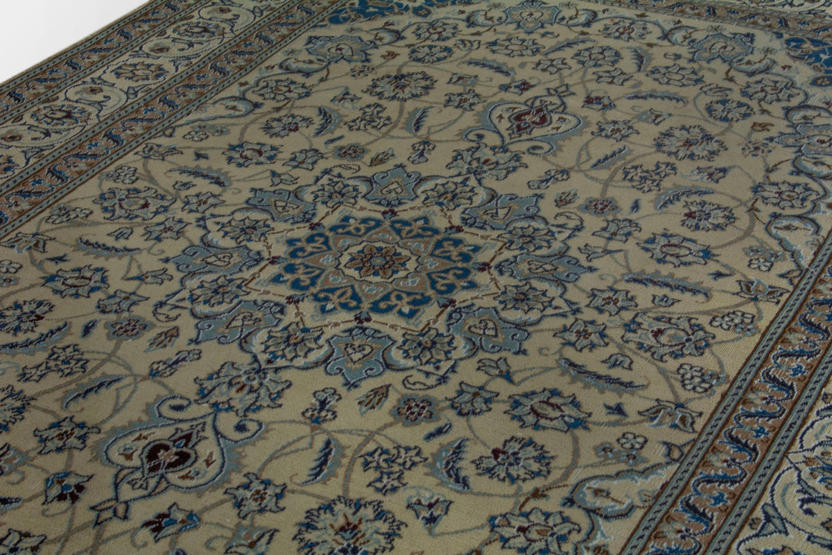 4159, Persian Nain Area Rug