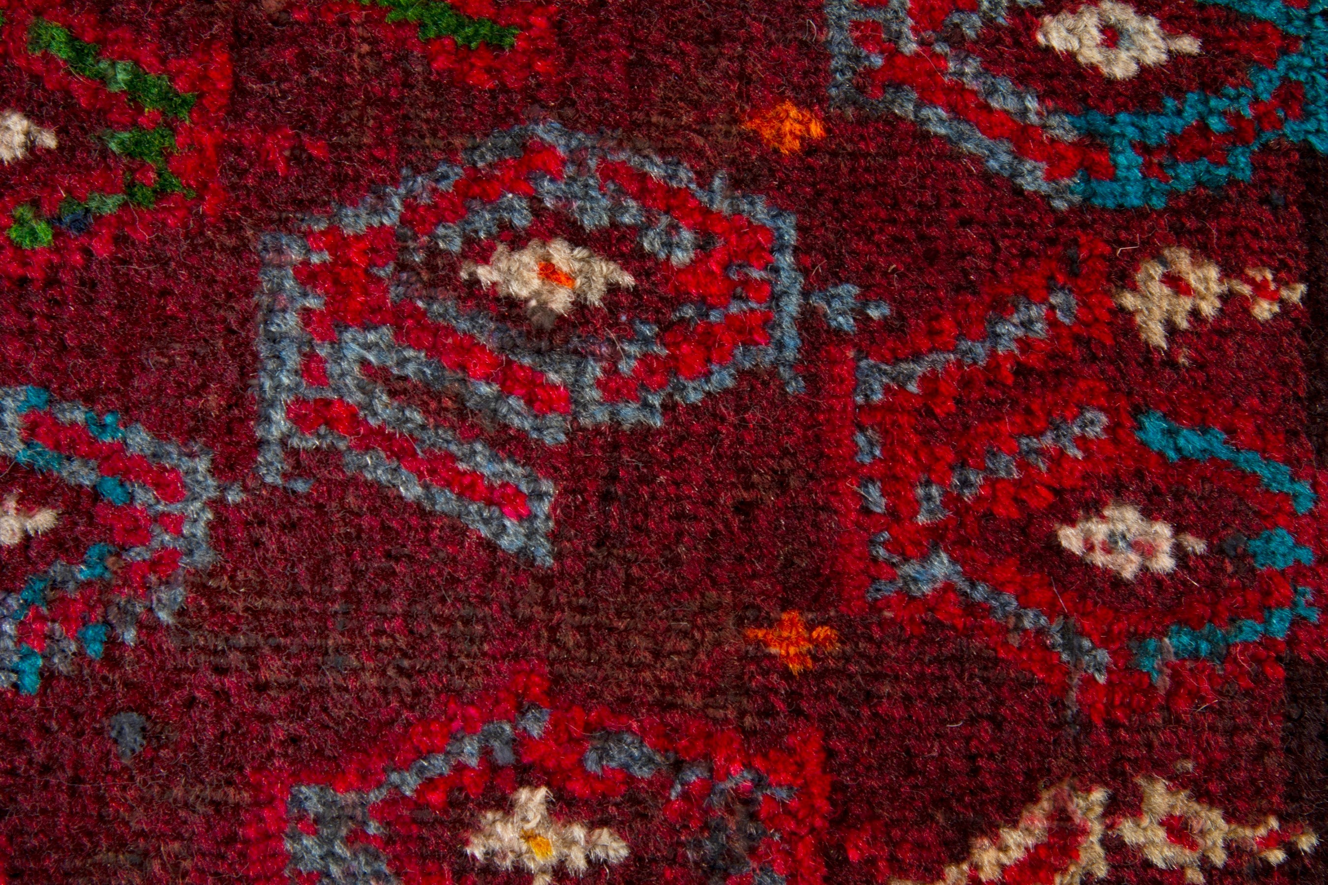 Persian Shiraz accent rug in deep red and burnt orange, view 8 of 8