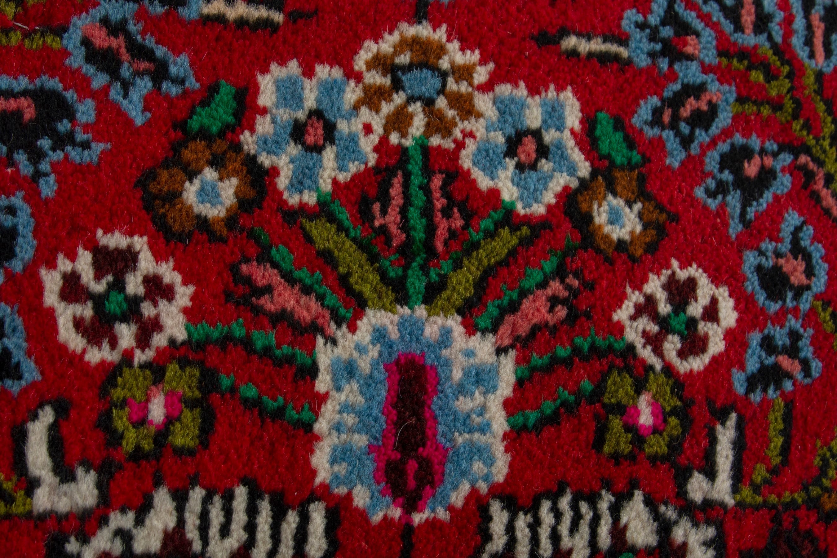 Persian Hamedan accent rug in deep red and off-white, view 8 of 9
