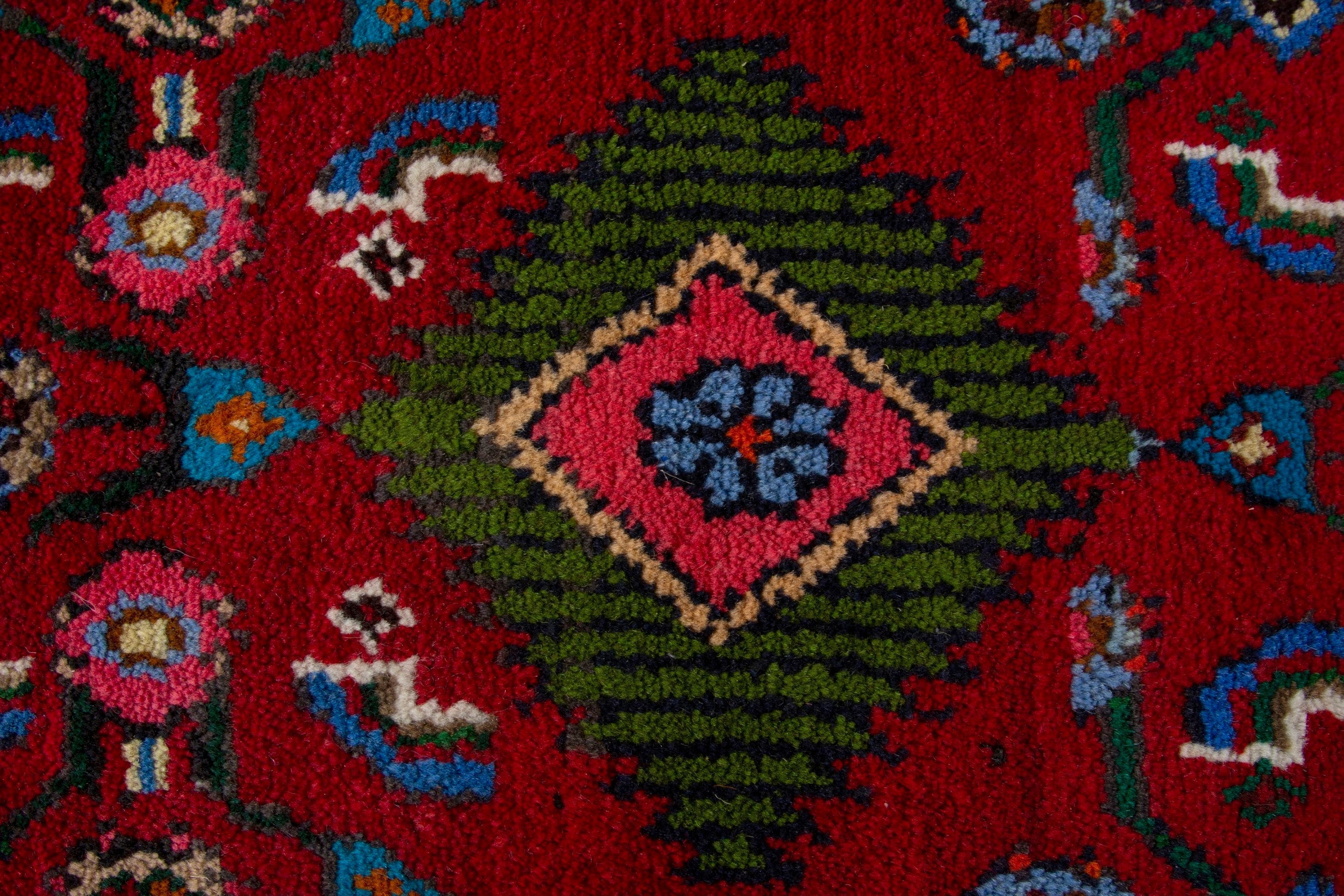 Persian Hamedan accent rug in deep red and cream, view 8 of 9