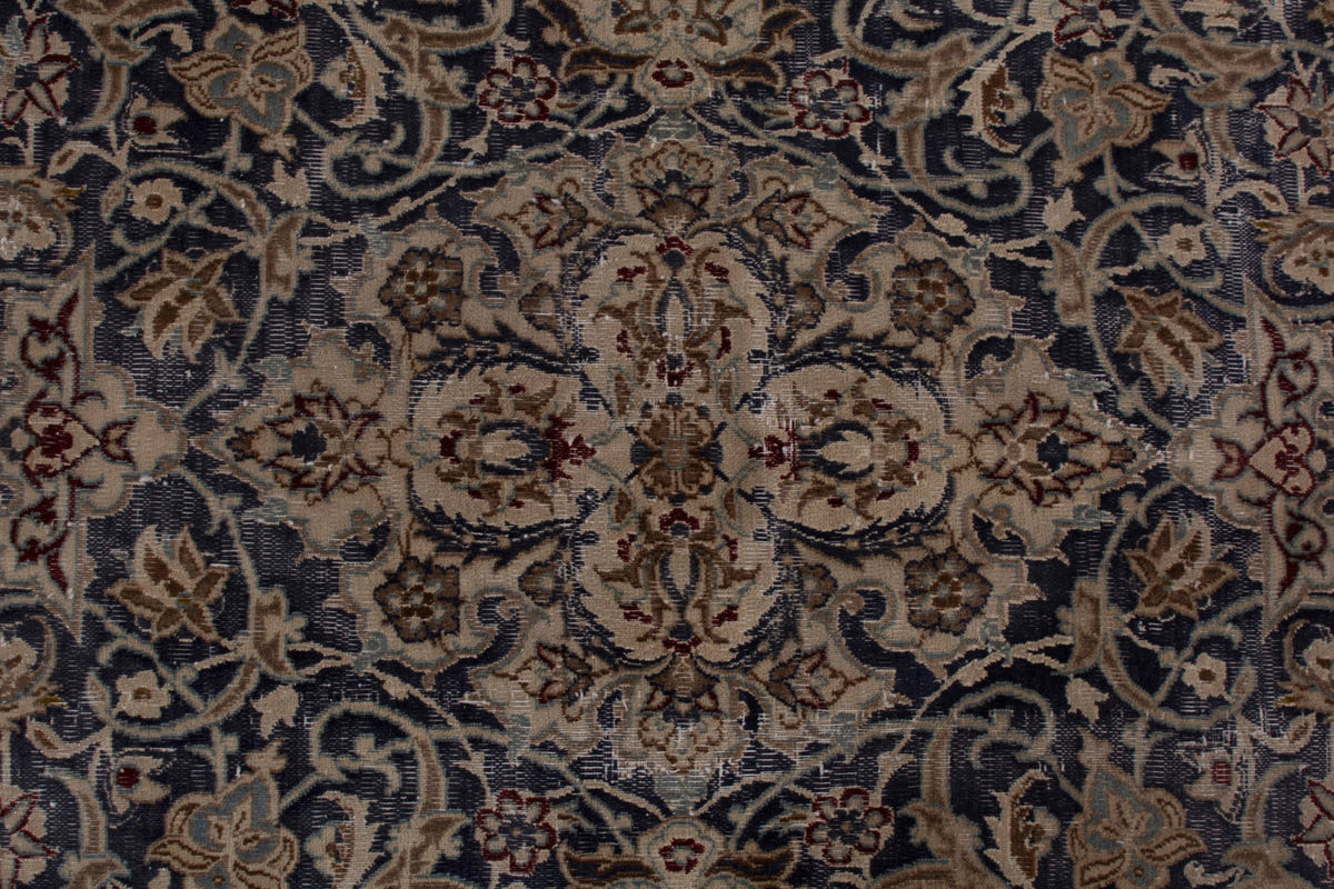 4223, Persian Nain Area Rug