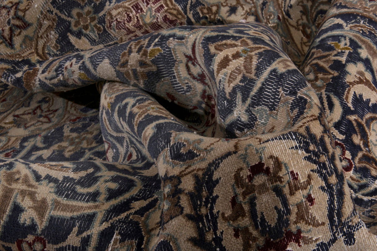 4223, Persian Nain Area Rug