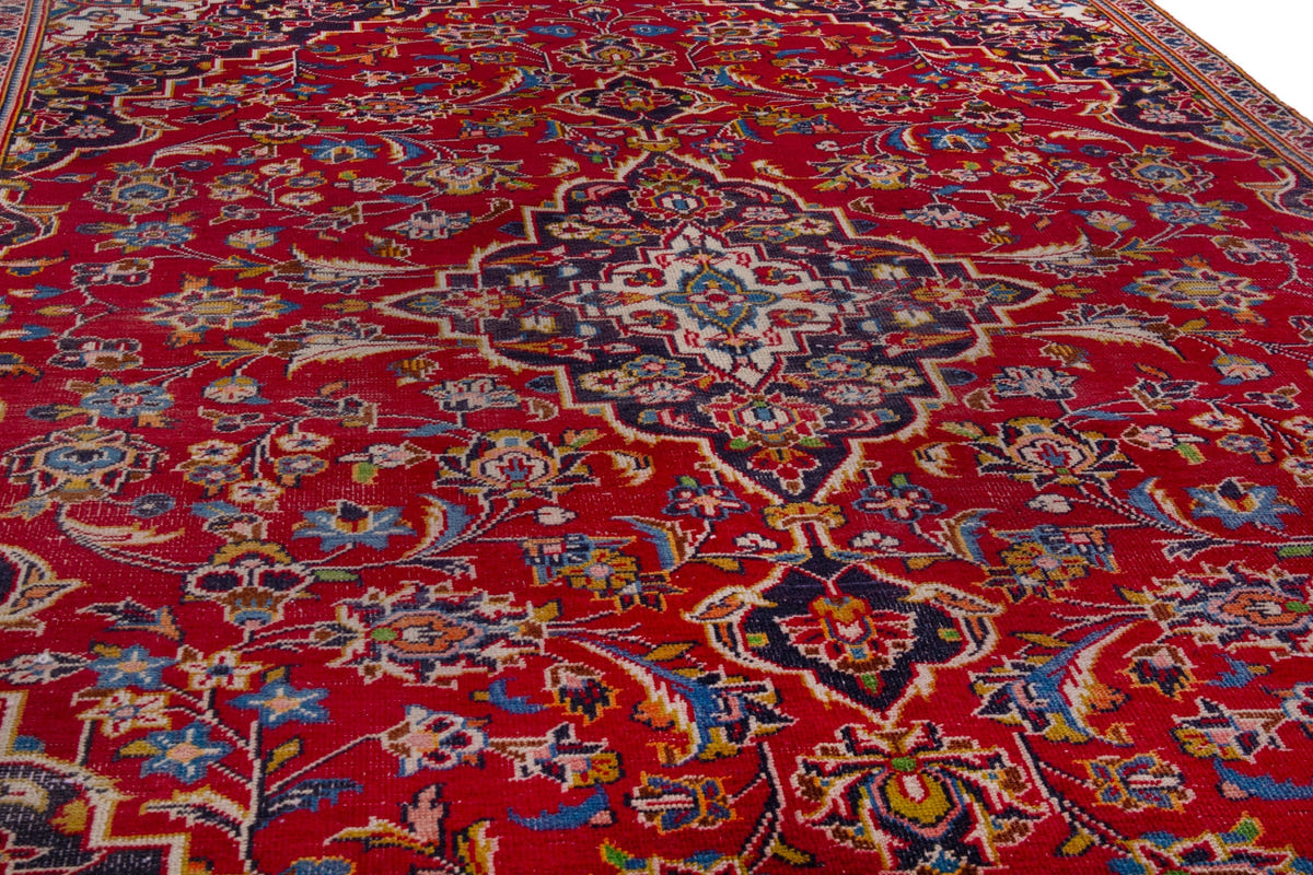 4251, Persian Kashan Area Rug