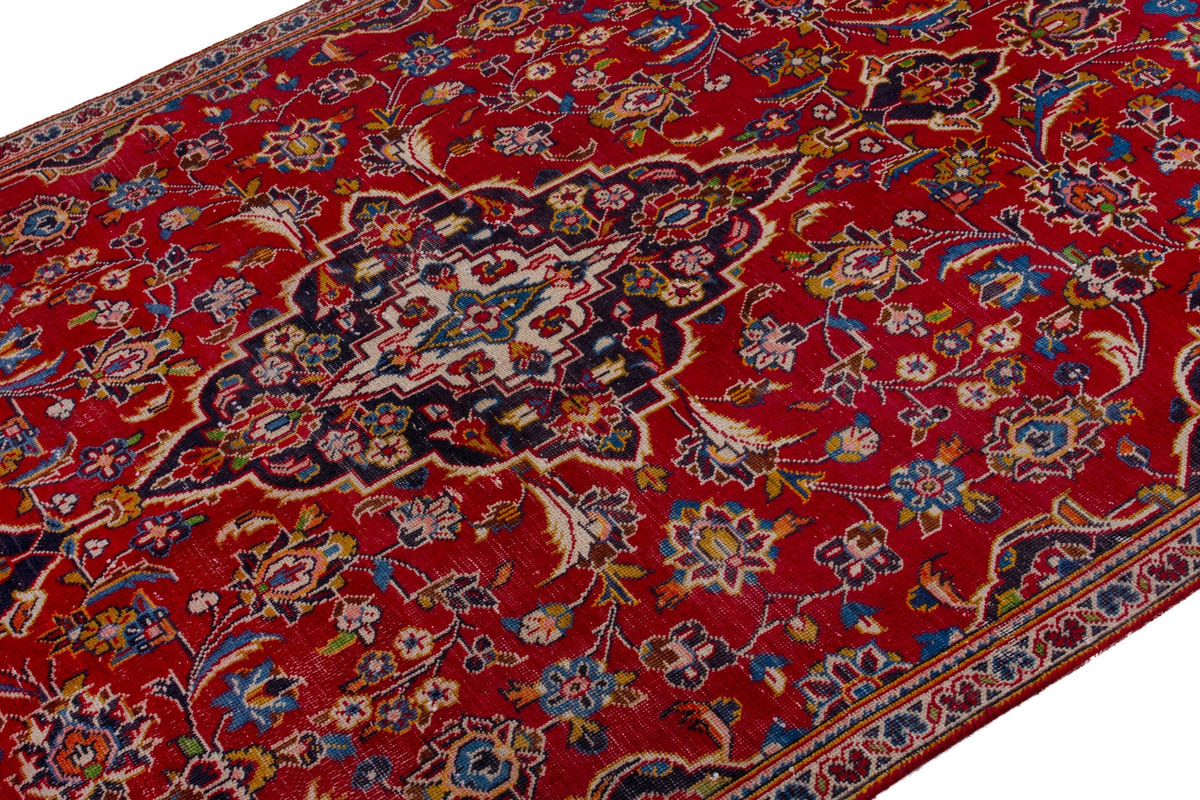 4251, Persian Kashan Area Rug