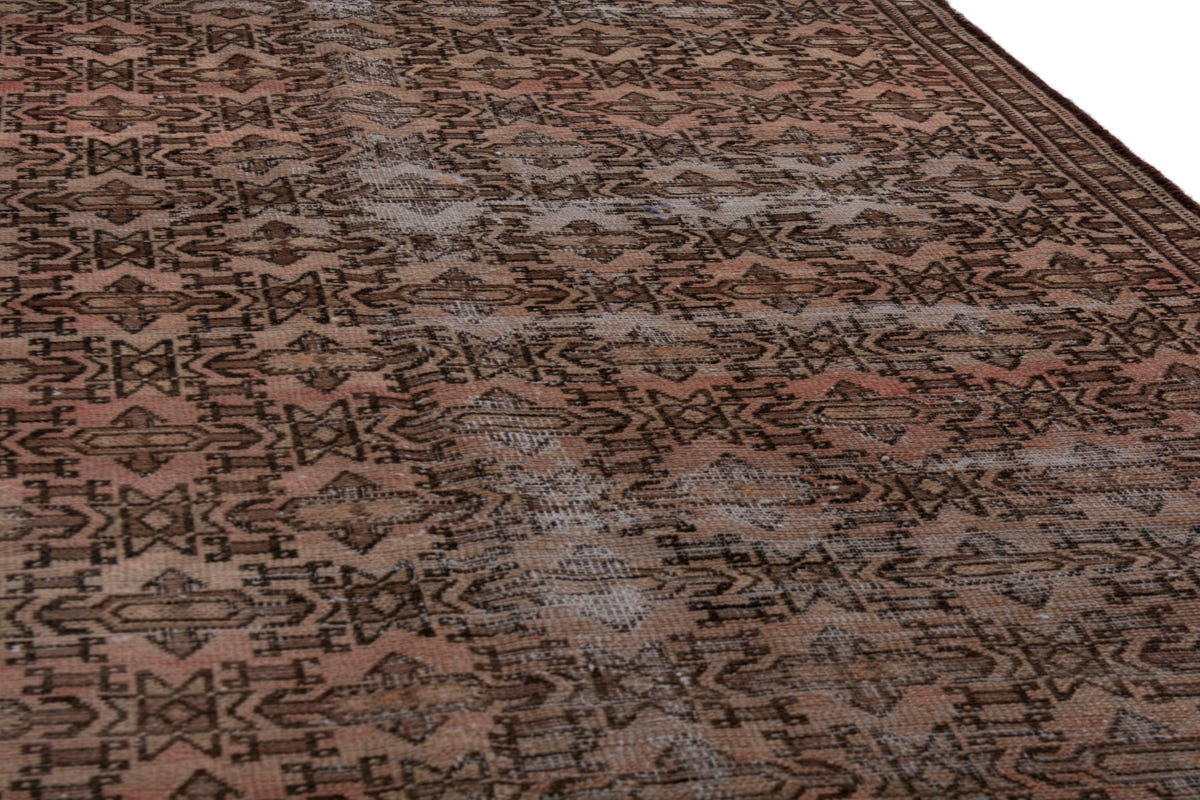 4270, Persian Baluch Area Rug