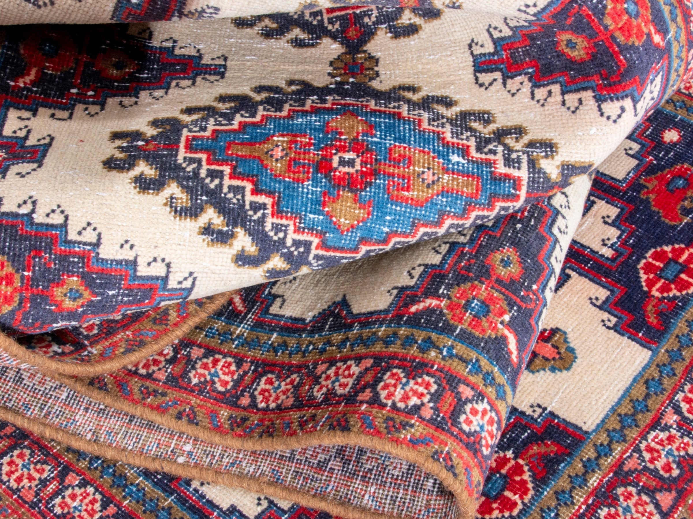 Persian Vist runner rug in ivory and faded red, view 18 of 19