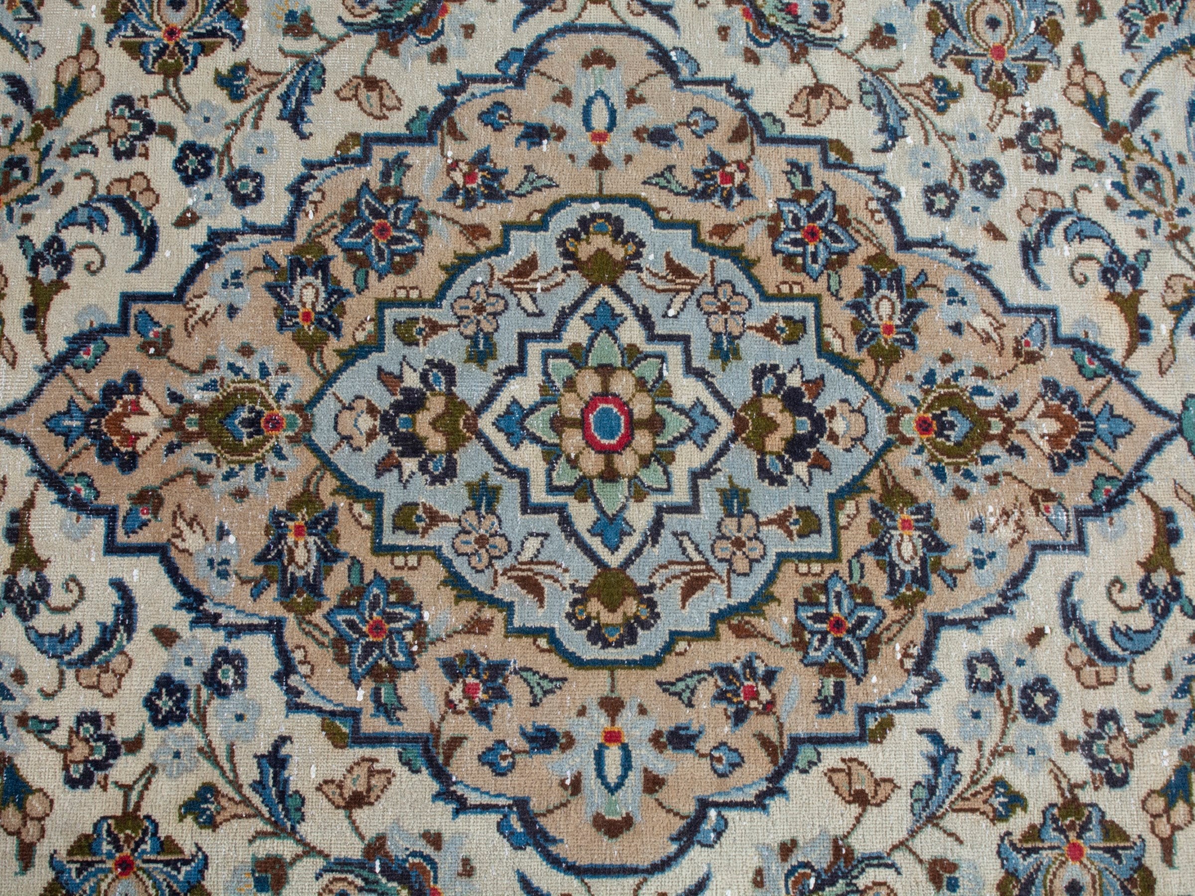 Persian Kashan oversized rug in ivory and tan, view 13 of 24