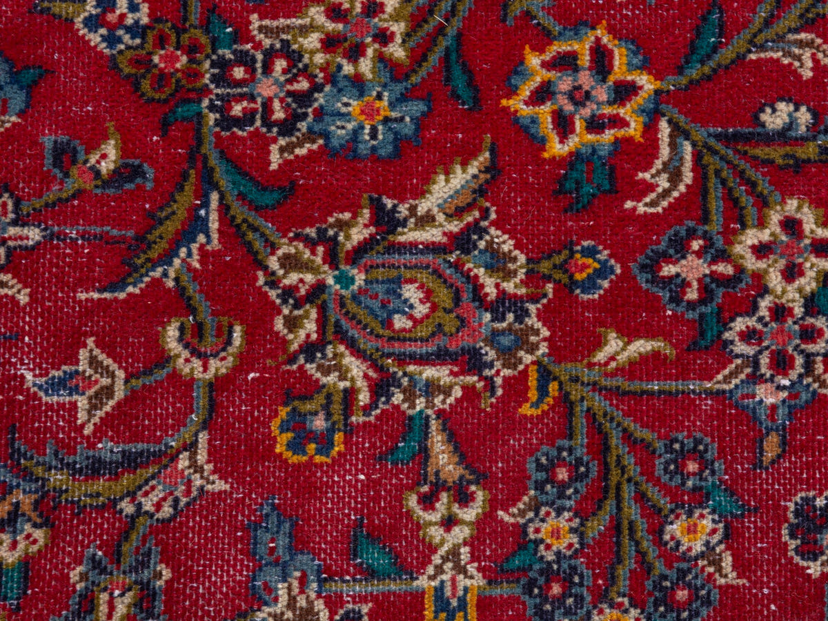 4420, Persian Kashan Oversized Rug