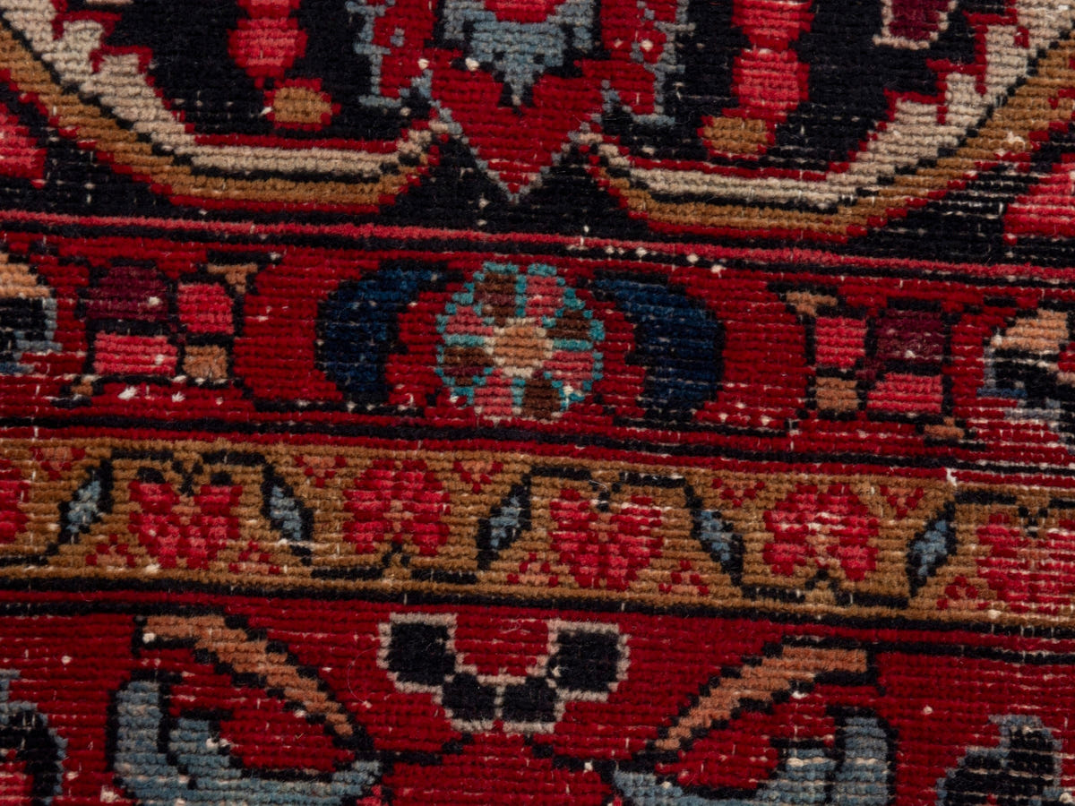 4444, Persian Lilihan Oversized Rug