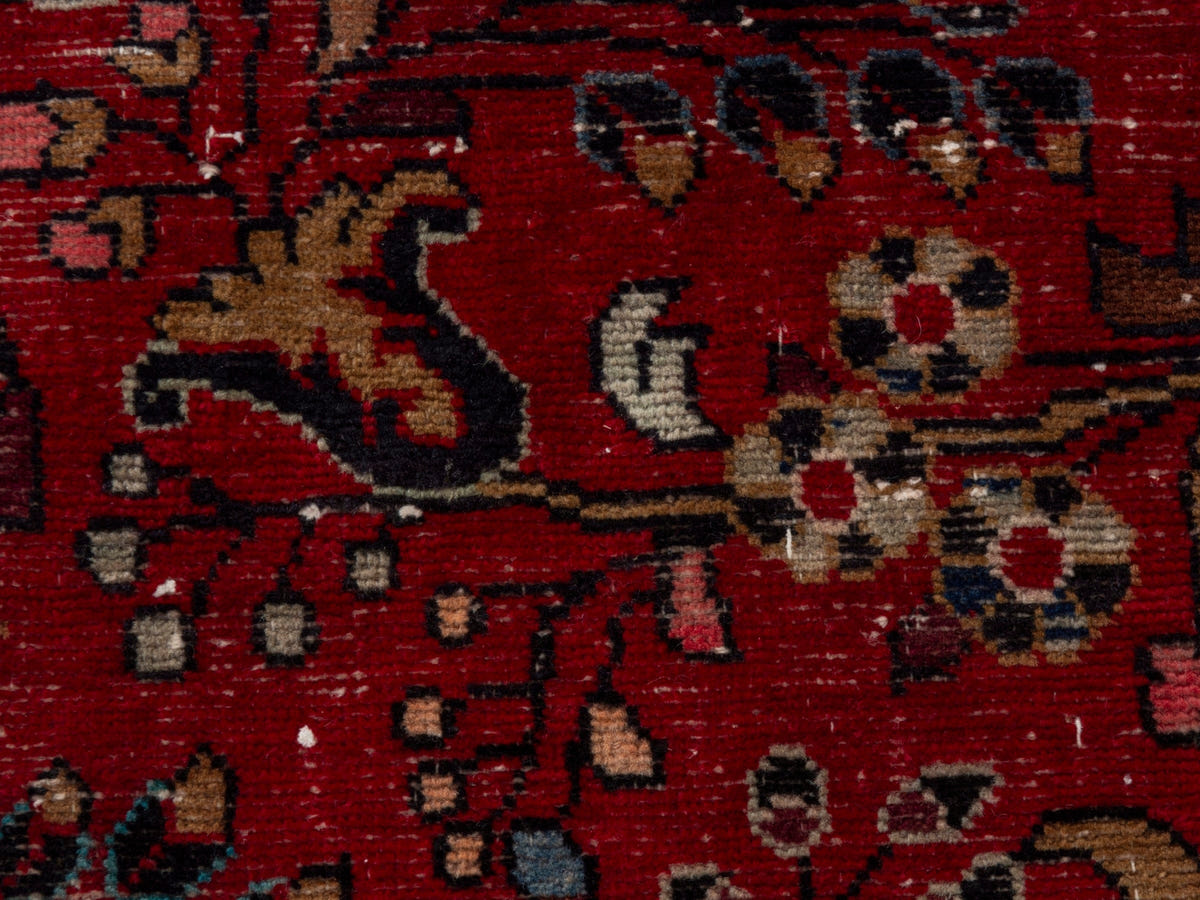 4444, Persian Lilihan Oversized Rug
