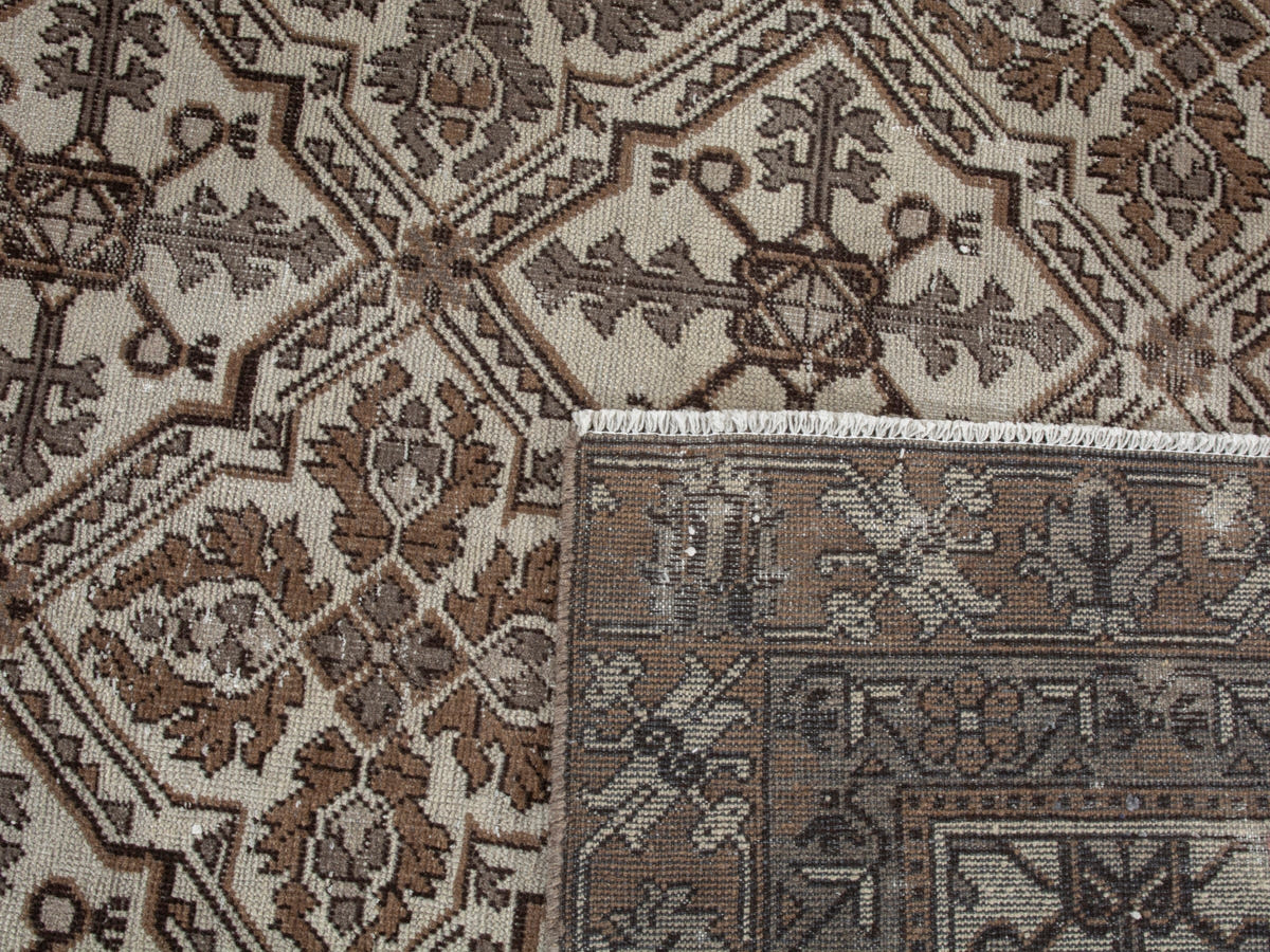 4460, Persian Ferdos Oversized Rug