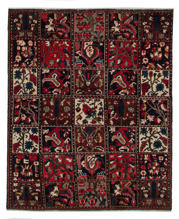 4498, Persian Bakhtiari Area Rug