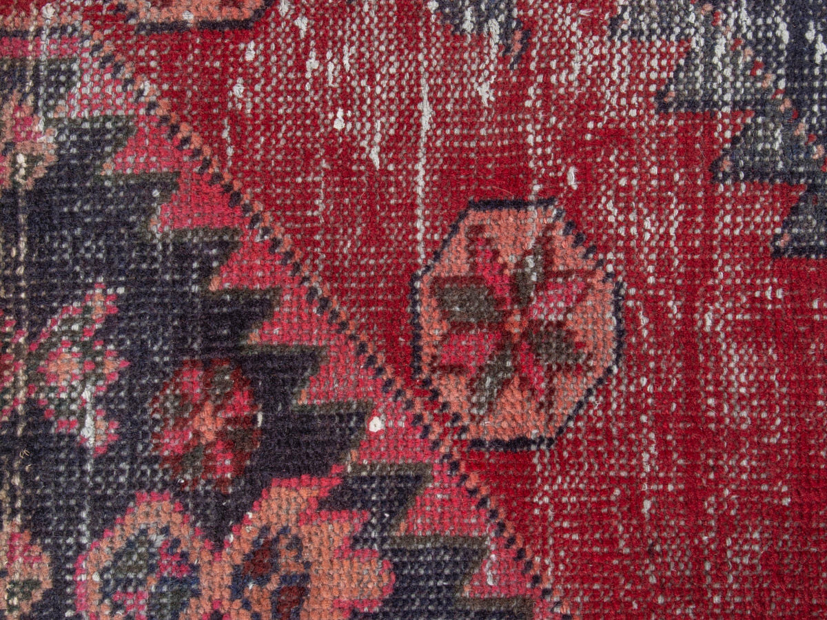 4509, Persian Saveh Runner Rug