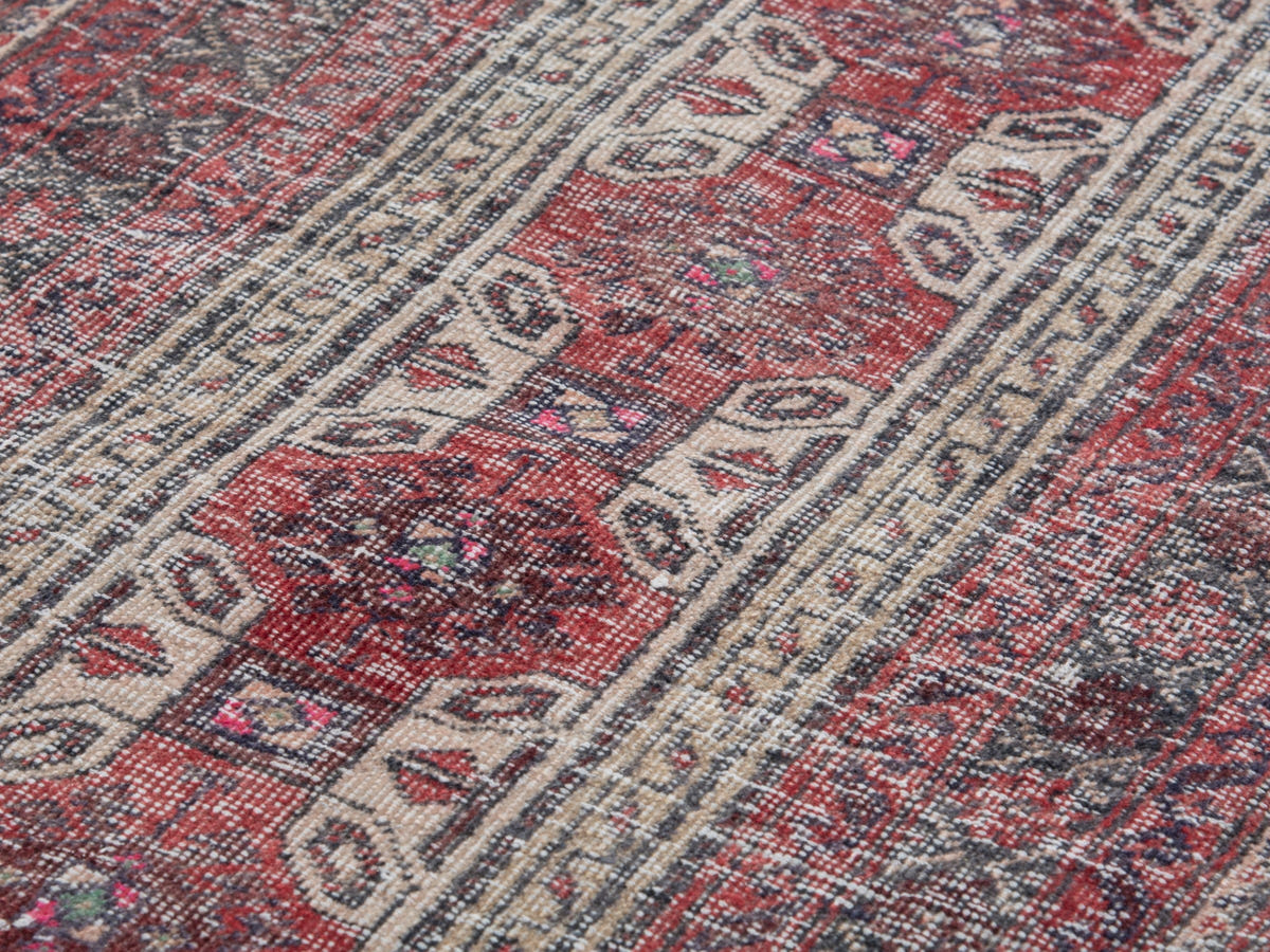 4522, Persian Baluch Runner Rug