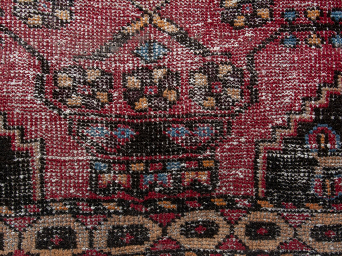 4563, Persian Ferdos Area Rug