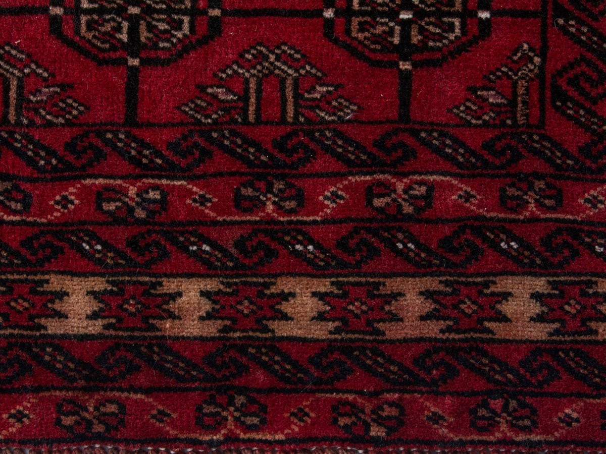 4566, Persian Torkaman Area Rug