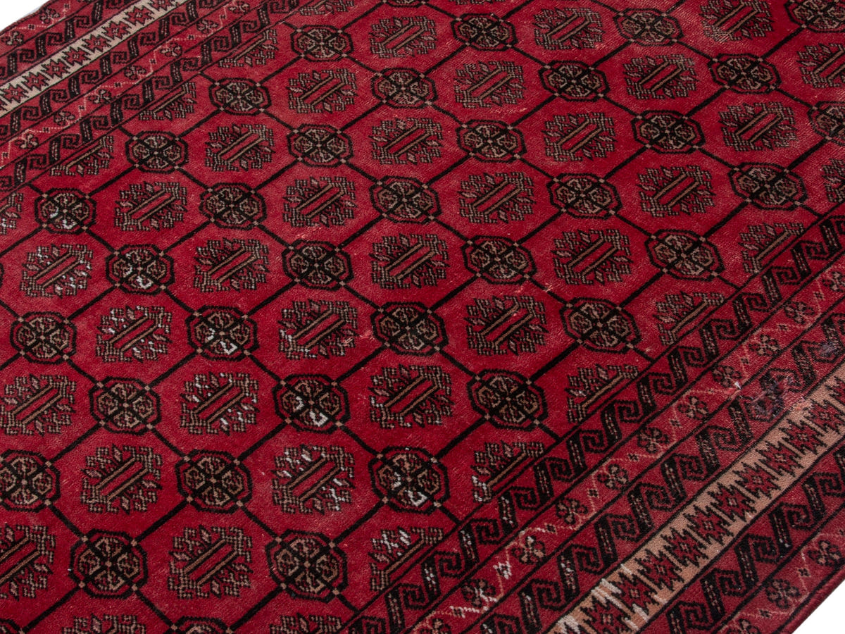4566, Persian Torkaman Area Rug