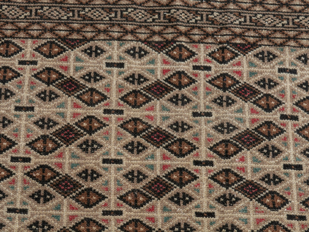 4568, Persian Torkaman Area Rug