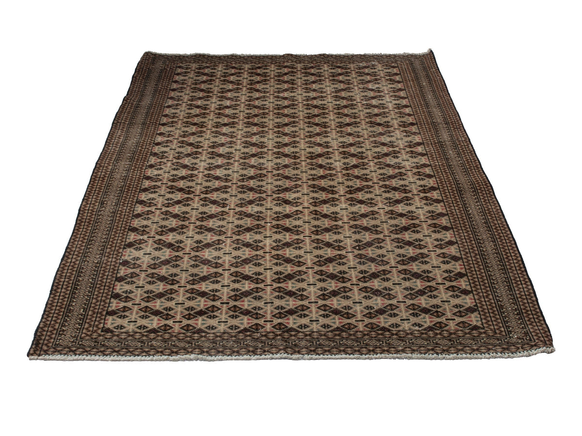 4568, Persian Torkaman Area Rug