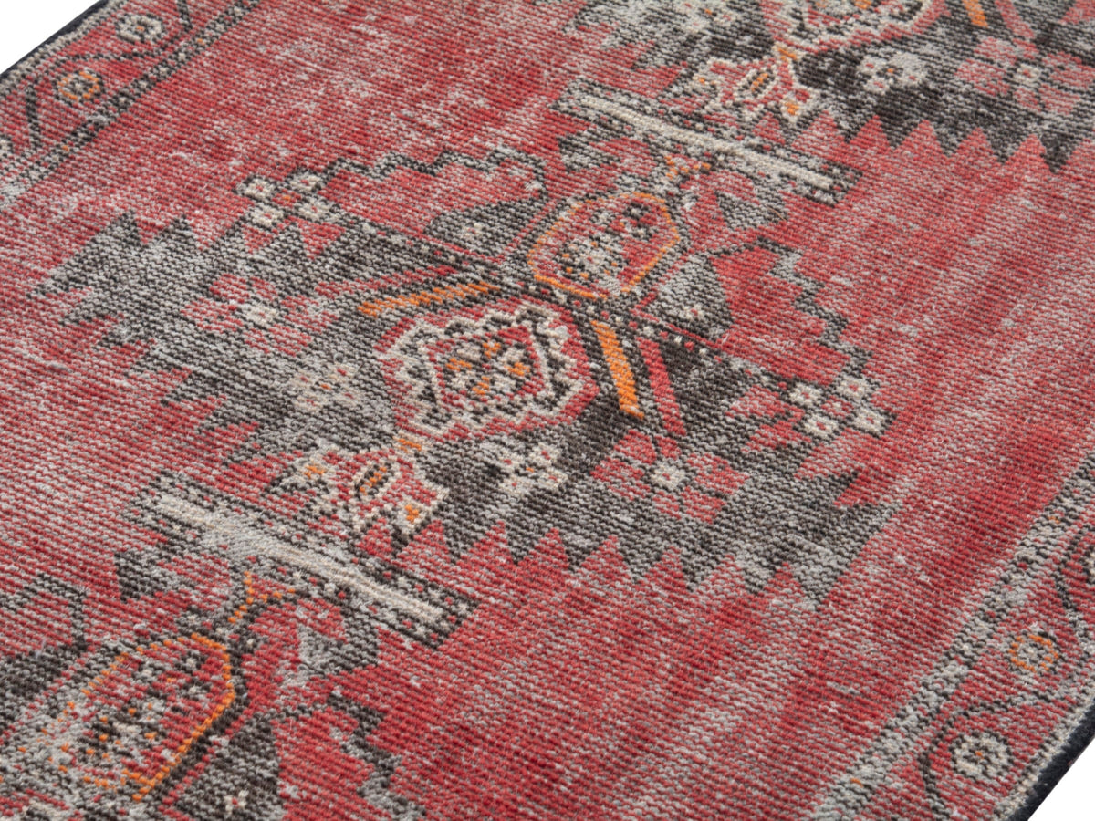 4595, Persian Ferdos Area Rug
