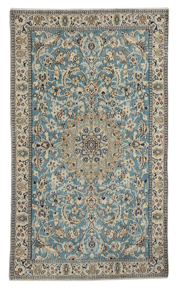 4626, Persian Nain Area Rug