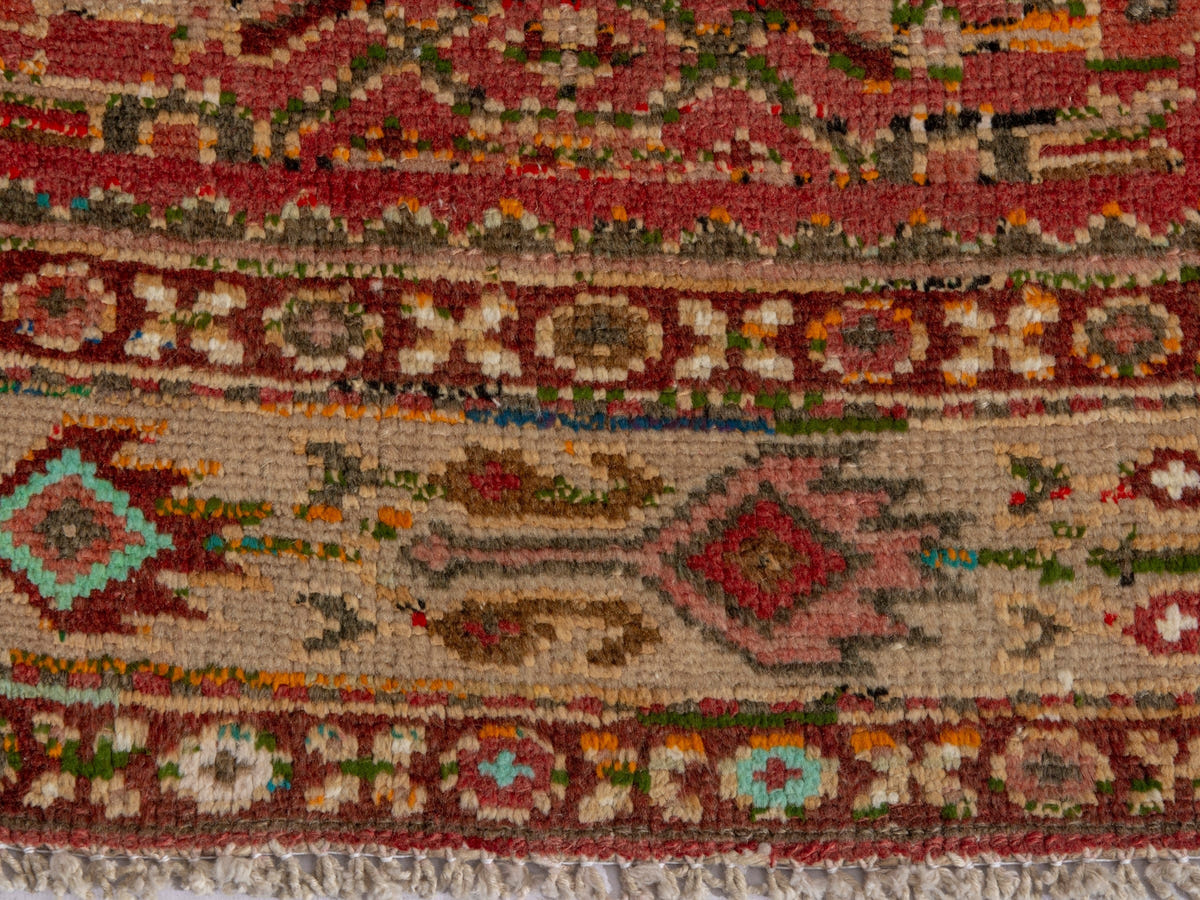 4652, Persian Hamadan Area Rug