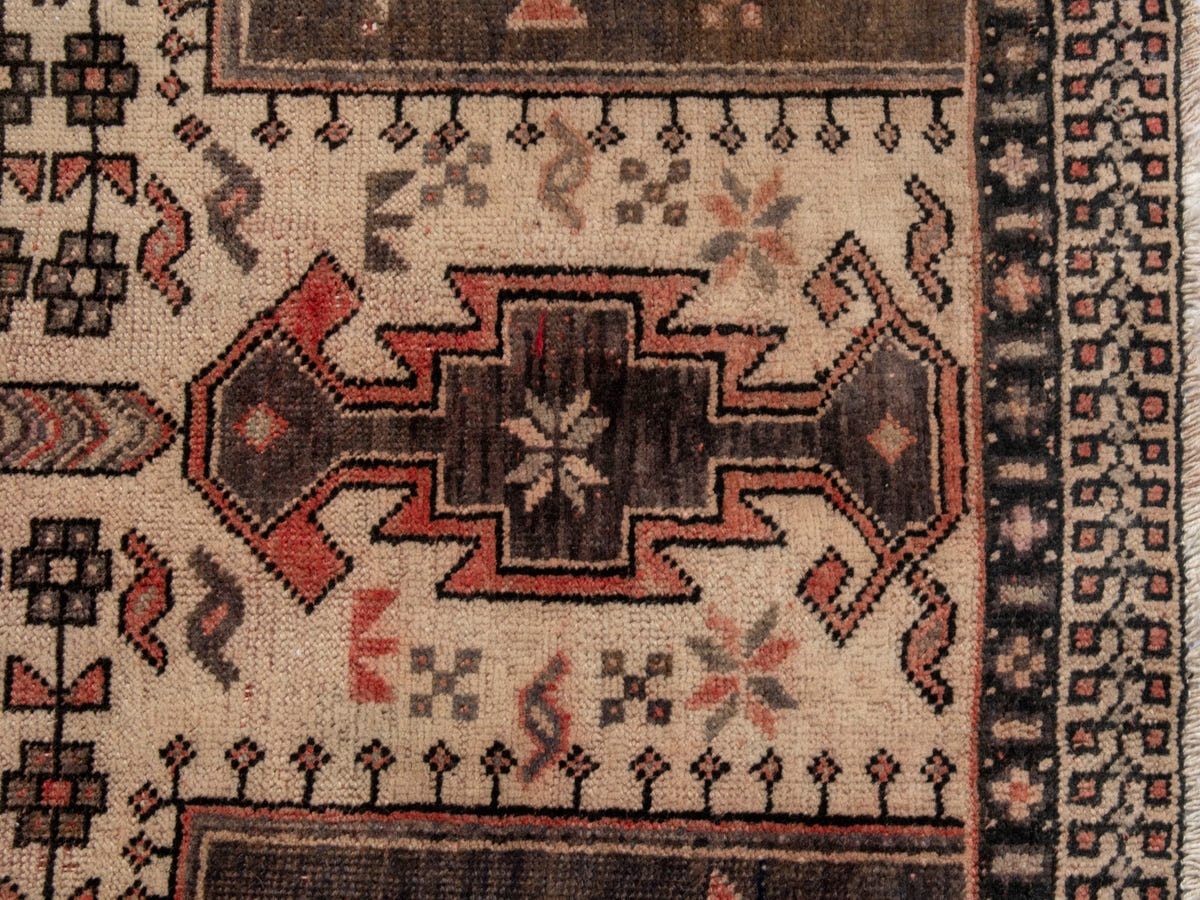 Persian Sirjan accent rug in cream and faded red, view 12 of 20