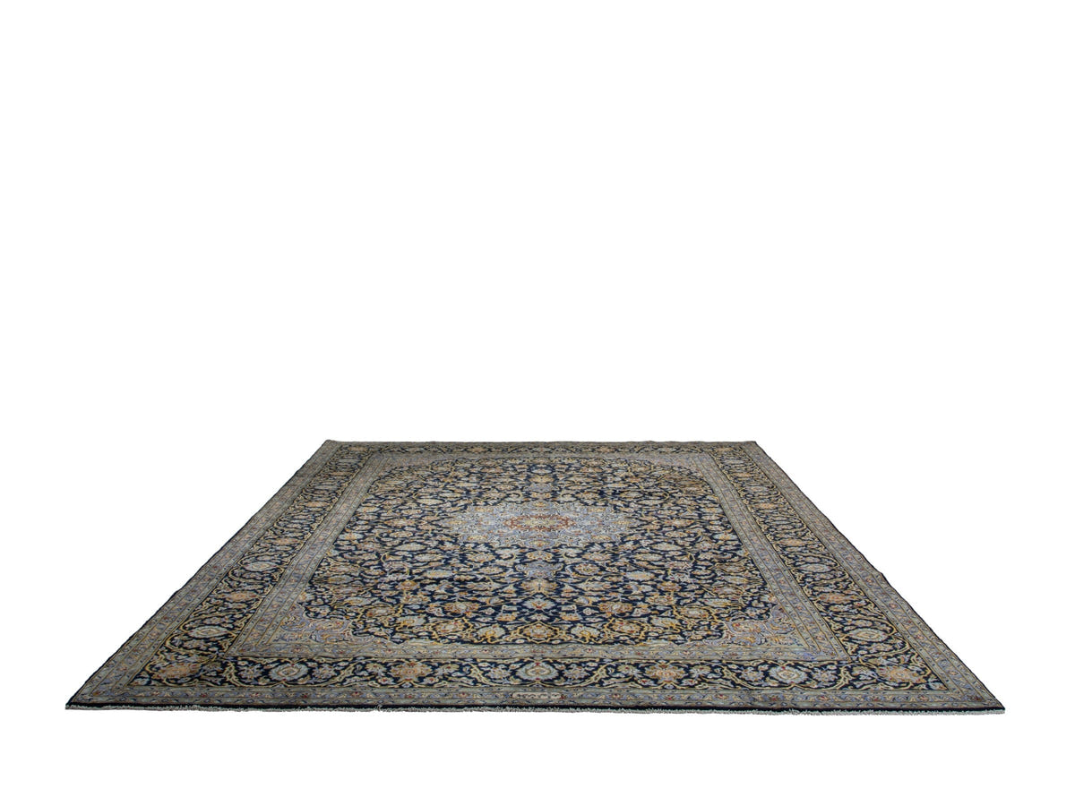 4702, Persian Kashan Oversized Rug