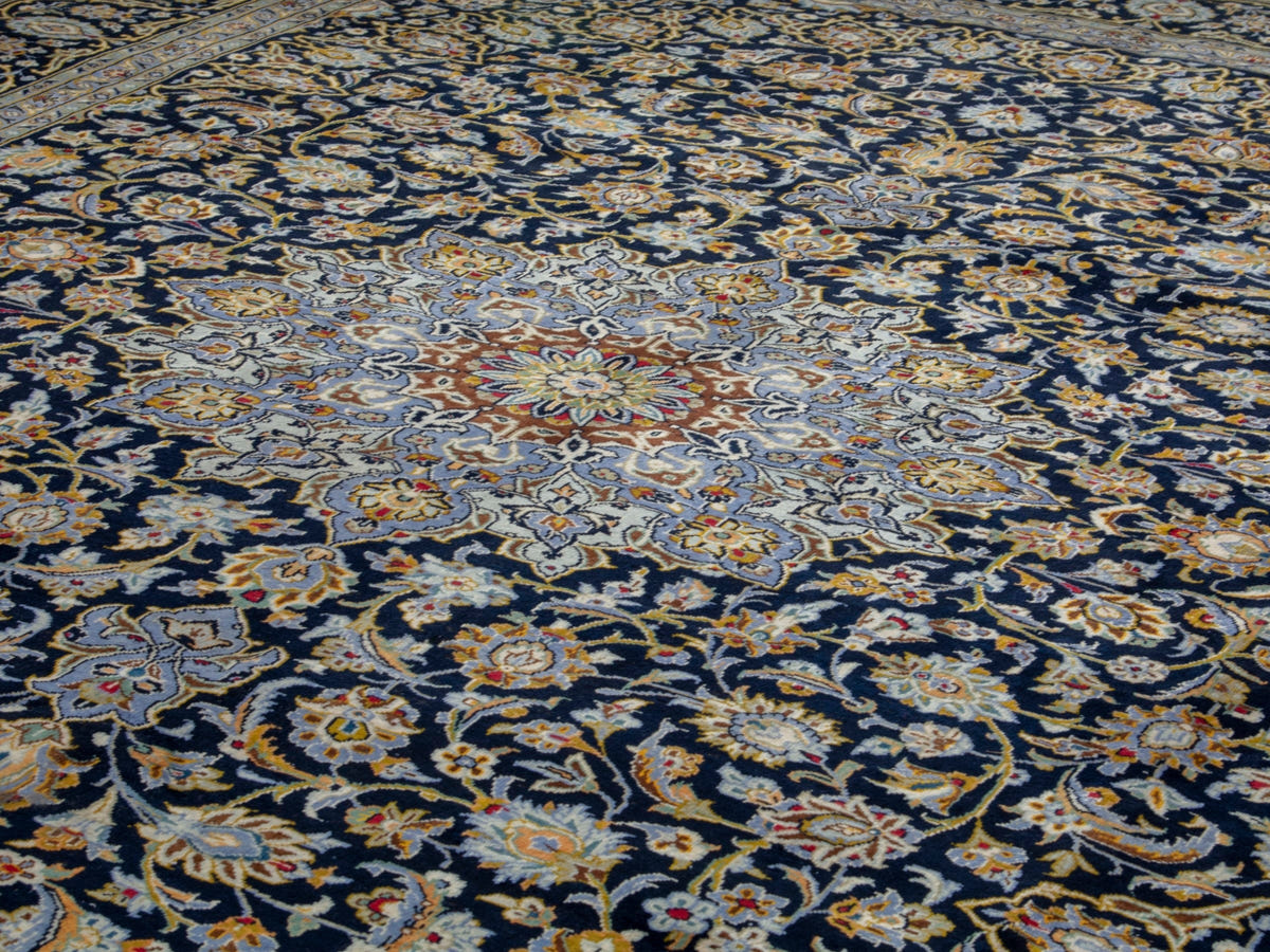 4702, Persian Kashan Oversized Rug