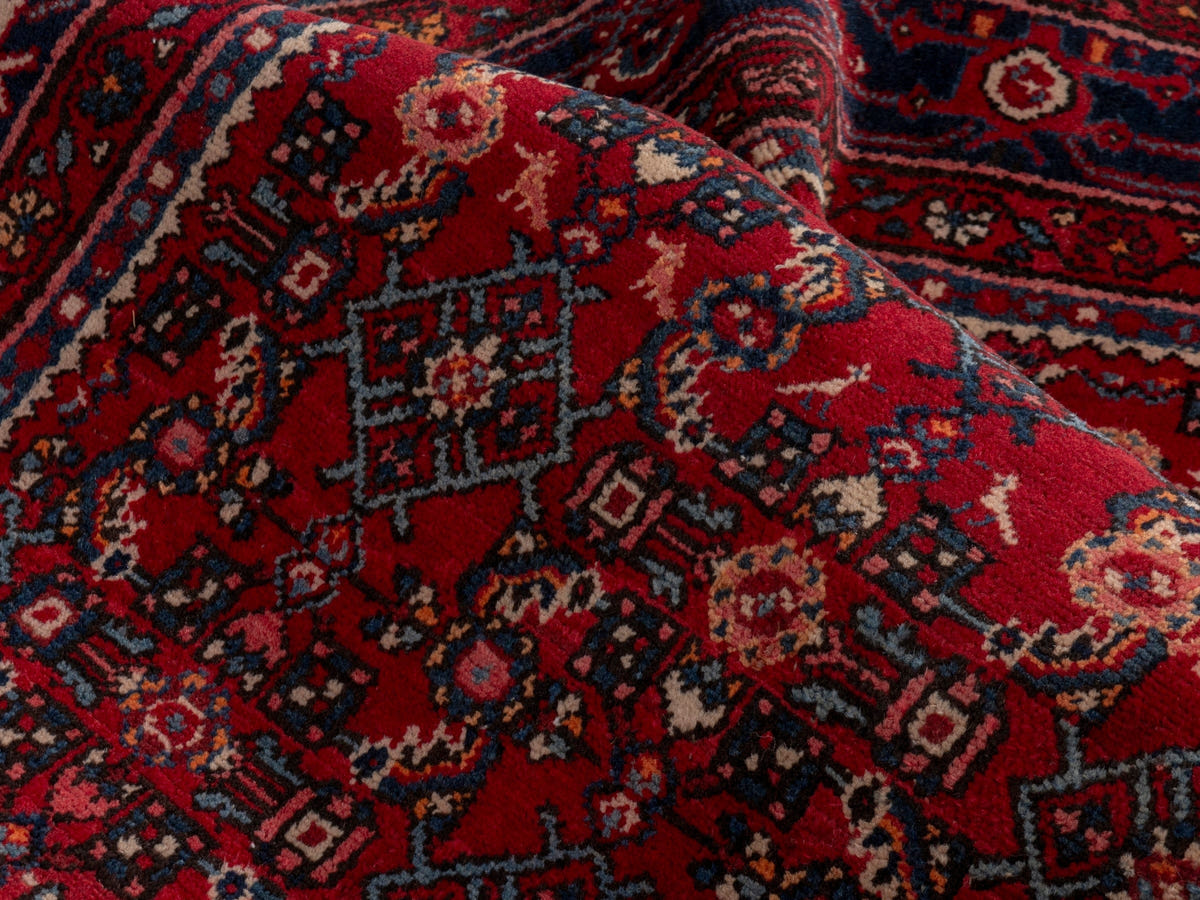 4704, Persian Hossein Abad Oversized Rug