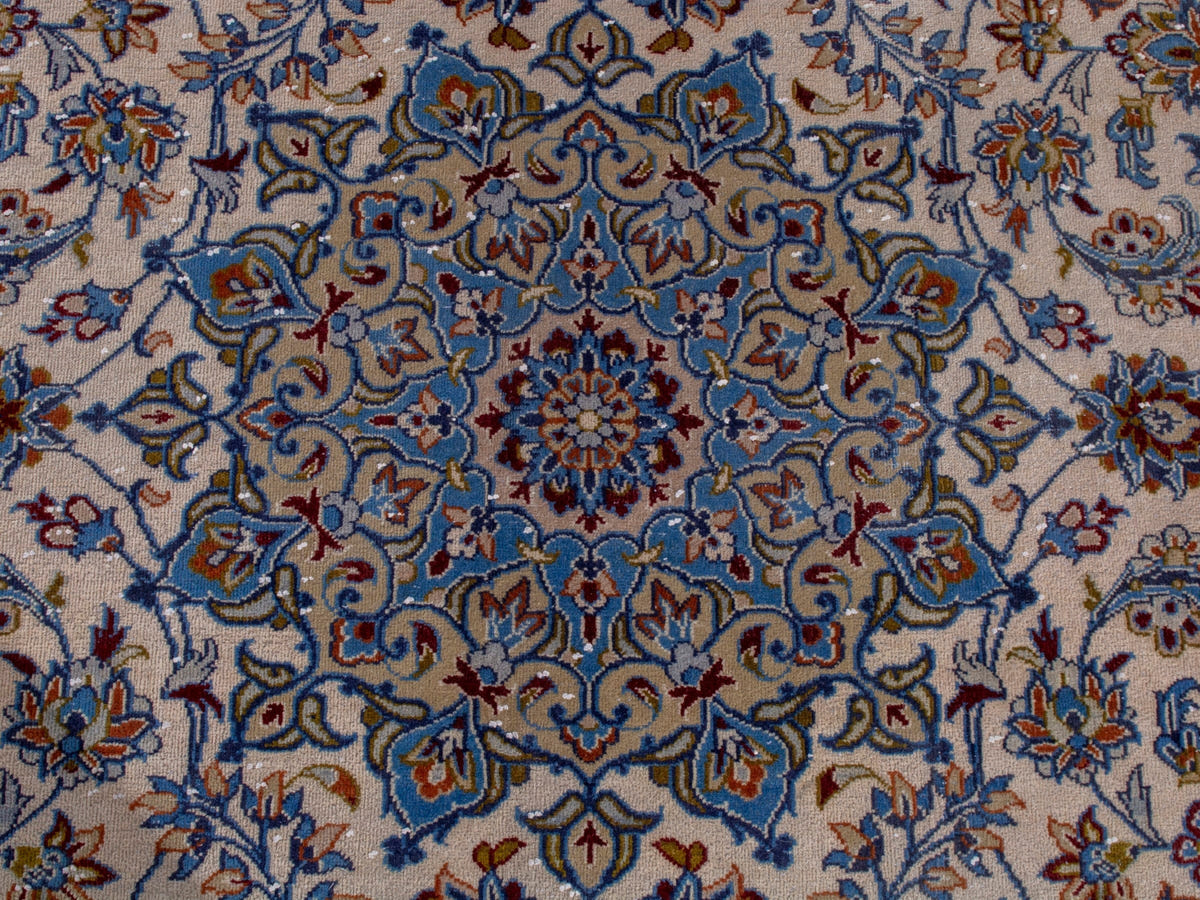 4705, Persian Najafabad Oversized Rug
