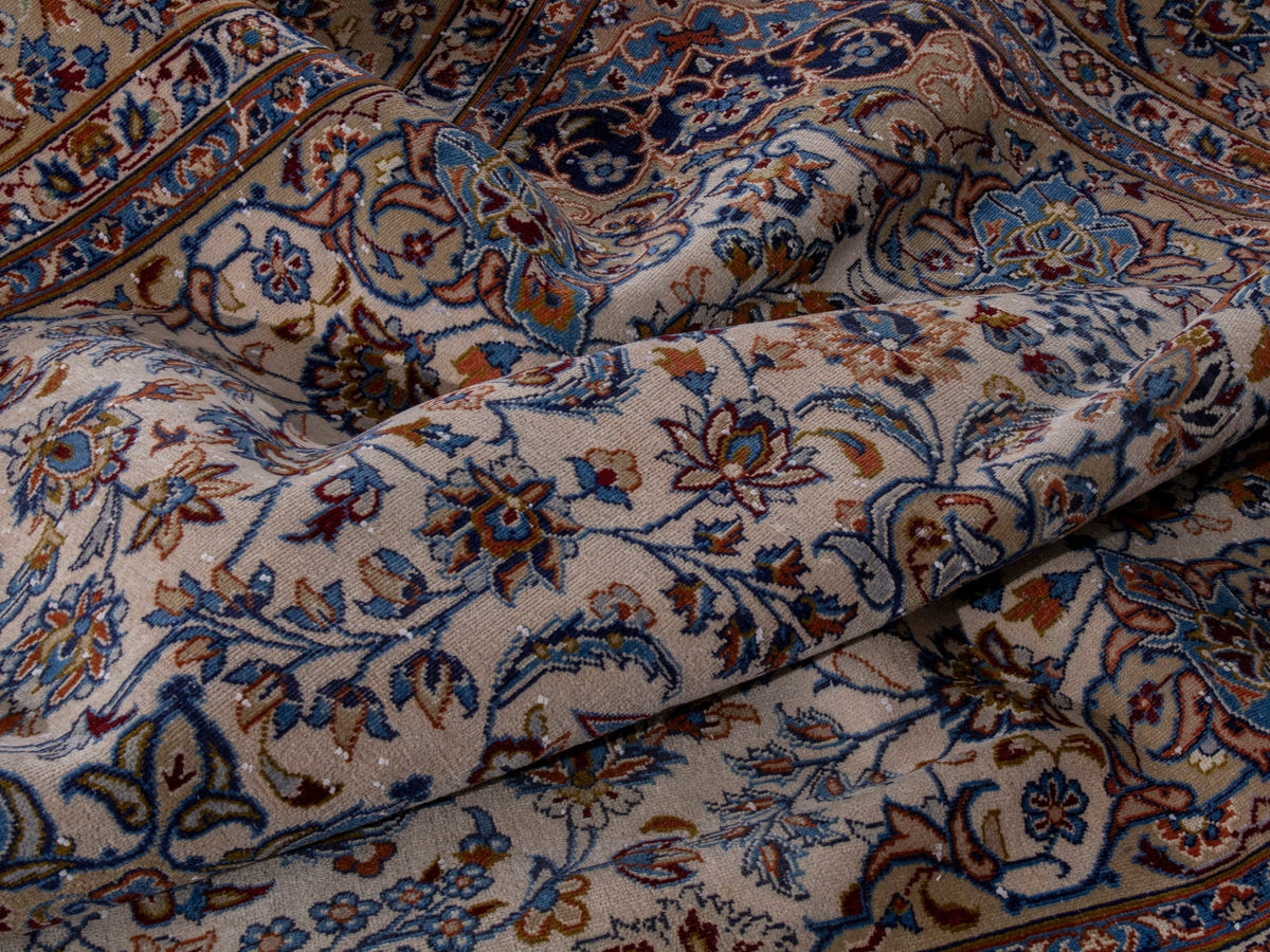 4705, Persian Najafabad Oversized Rug