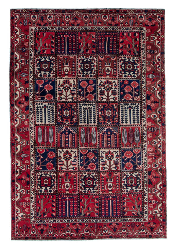 4715, Persian Bakhtiari Oversized Rug