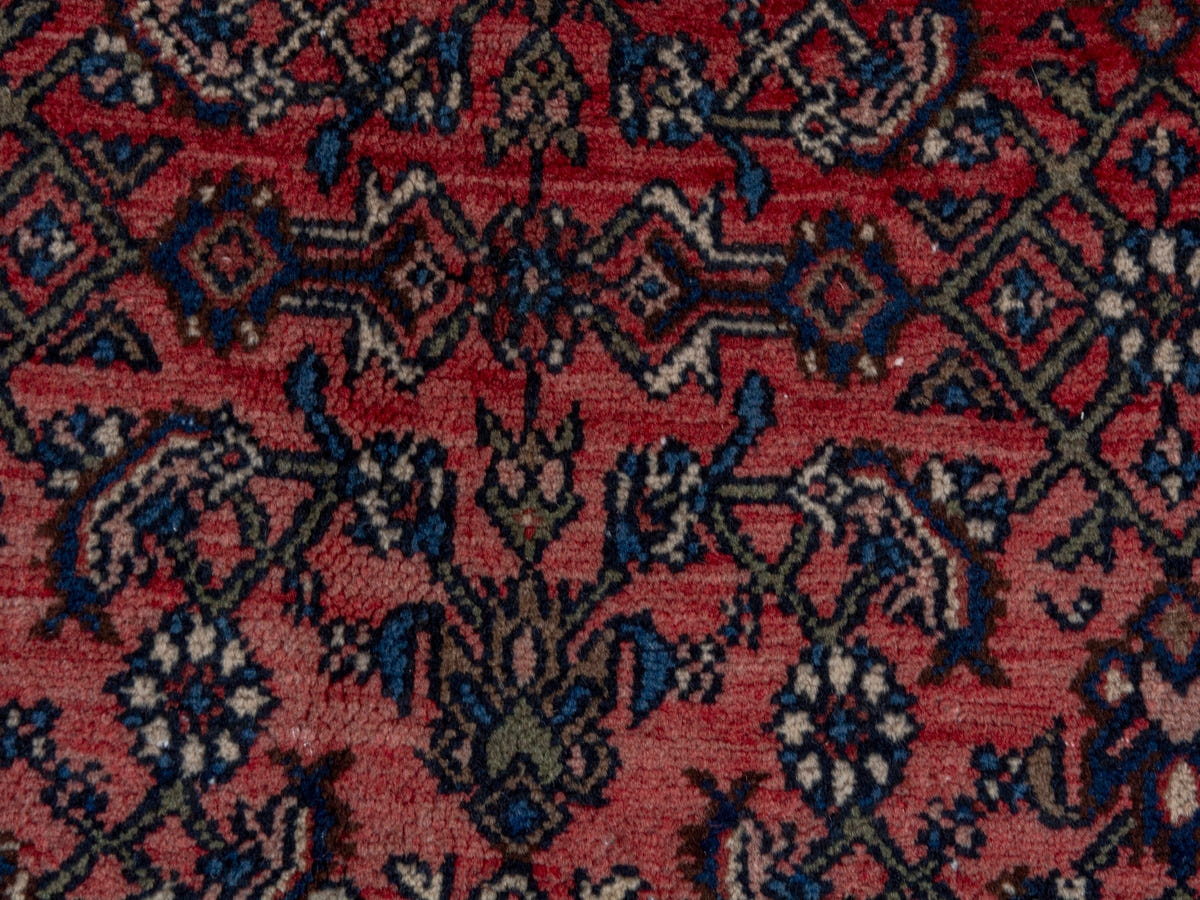 4724, Persian Hamadan Oversized Rug