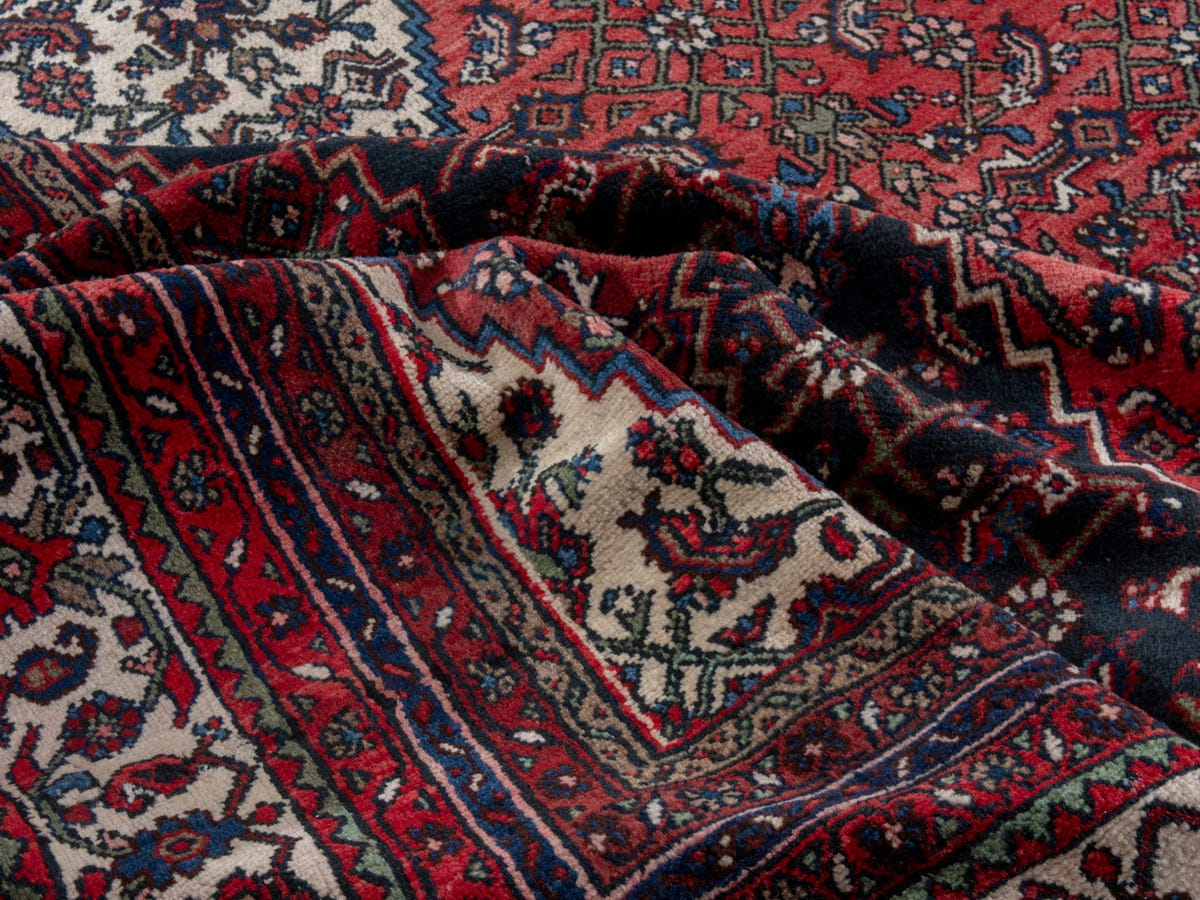 4724, Persian Hamadan Oversized Rug