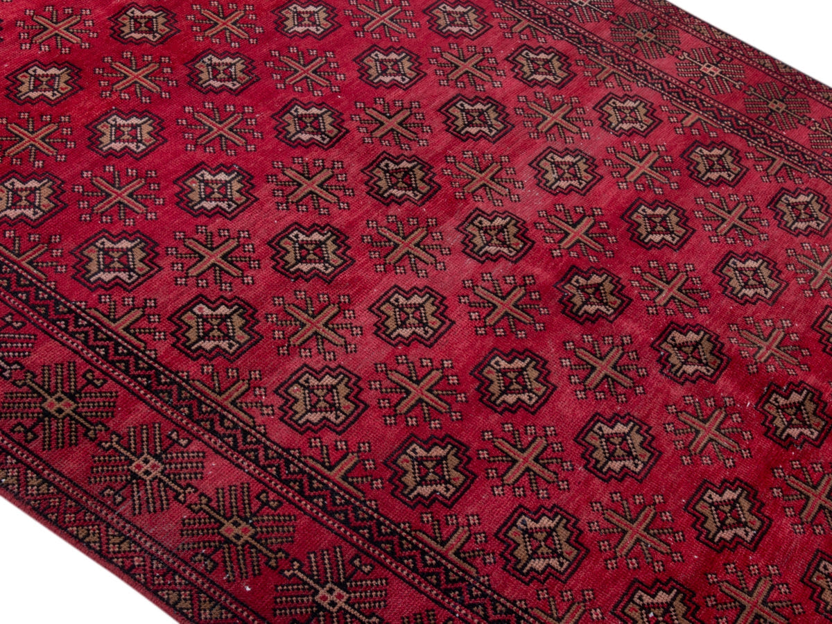 4734, Persian Torkaman Area Rug