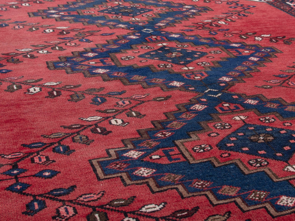 4742, Persian Saveh Area Rug