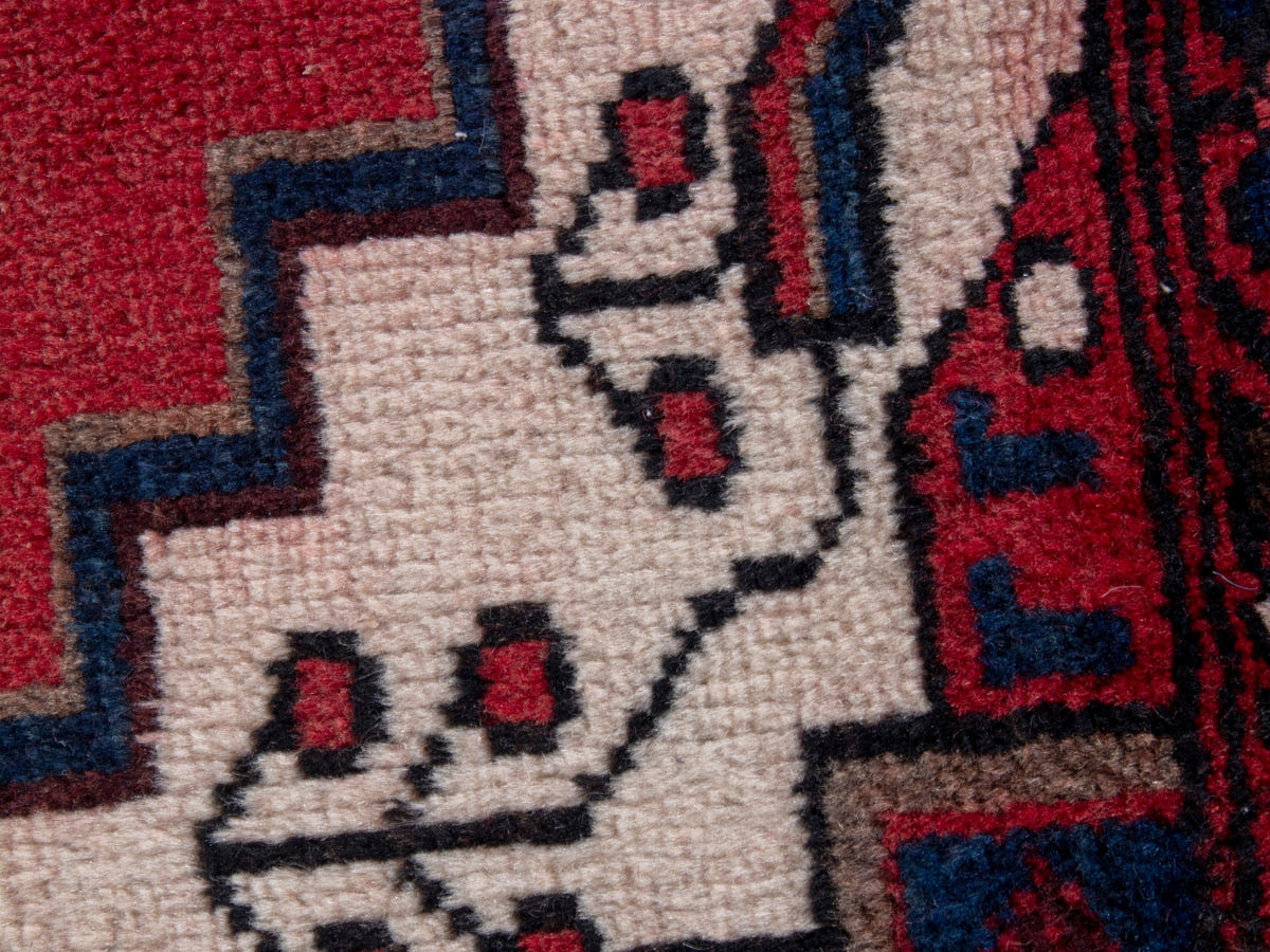 4742, Persian Saveh Area Rug
