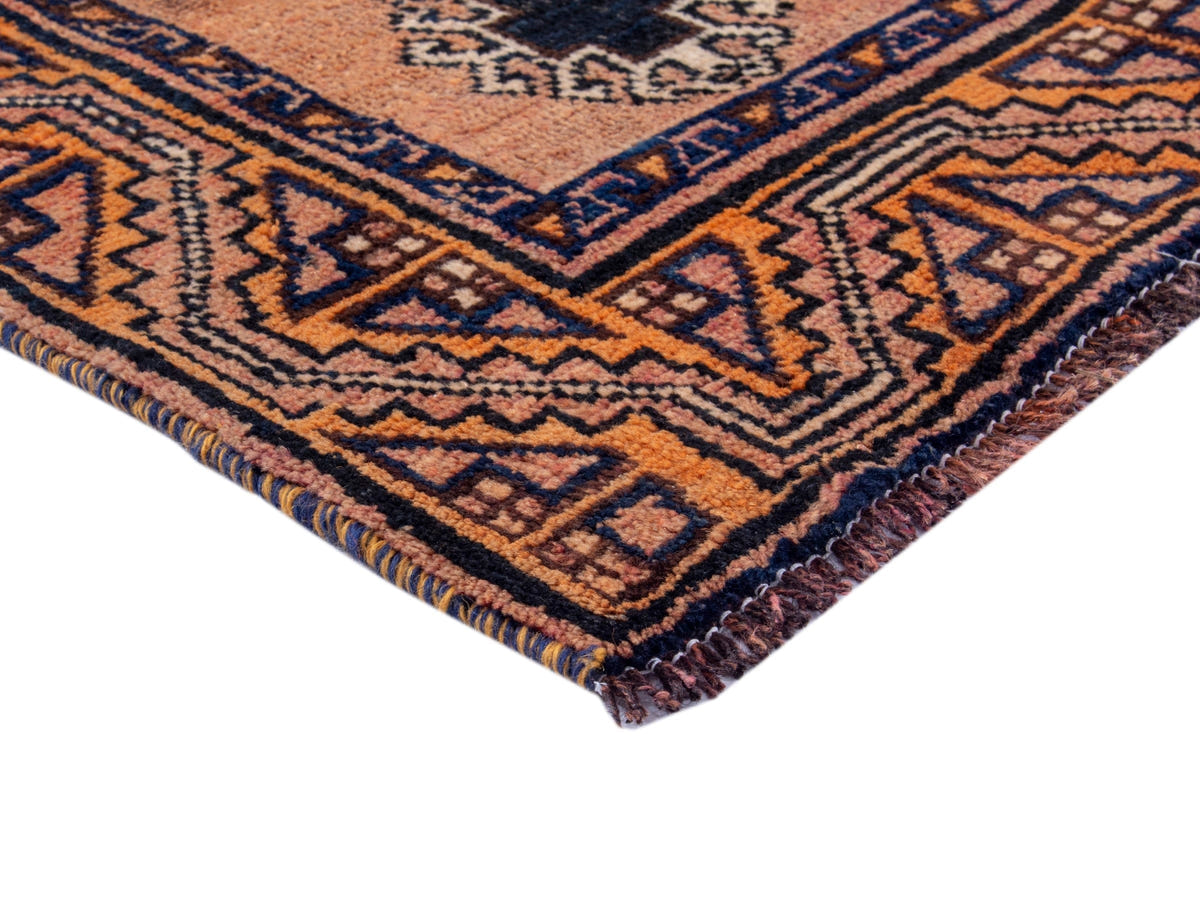 4765, Persian Shiraz Area Rug