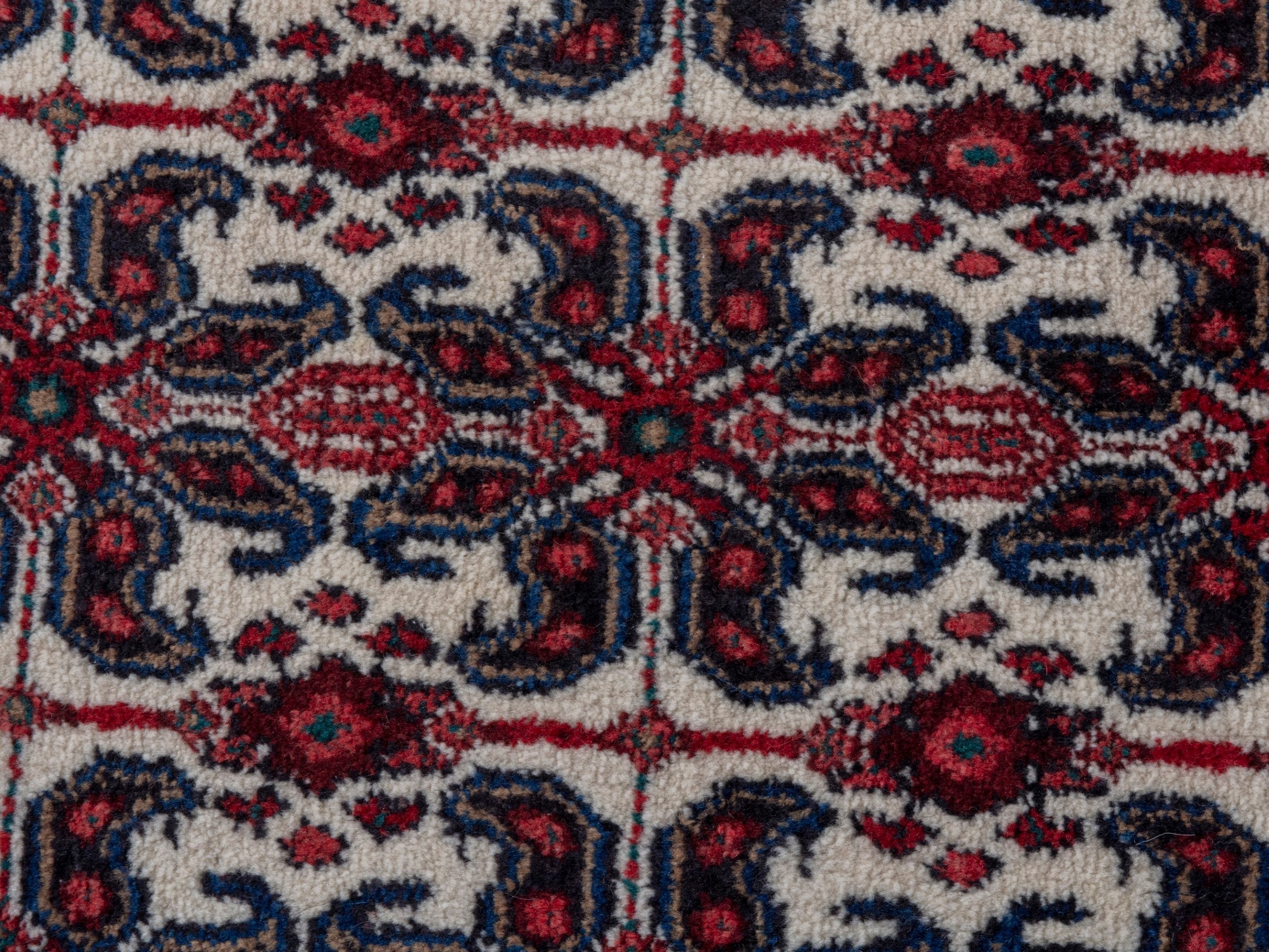 Persian Sanandaj accent rug in cream and burgundy, view 6 of 9