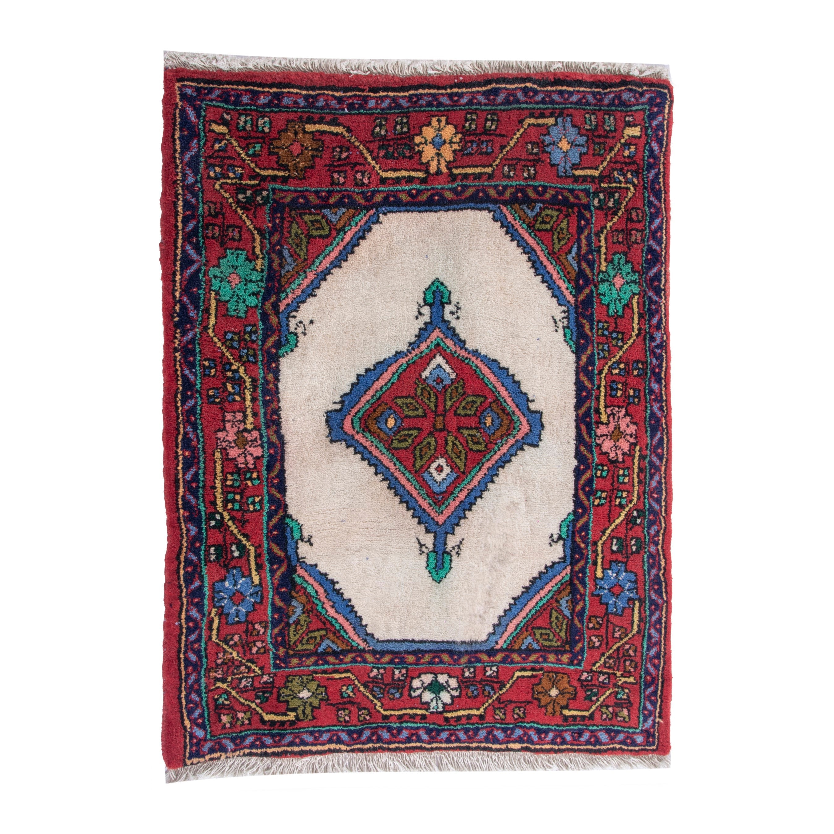 4822 - Persian Hamedan Accent Rug 2' x 2'6"