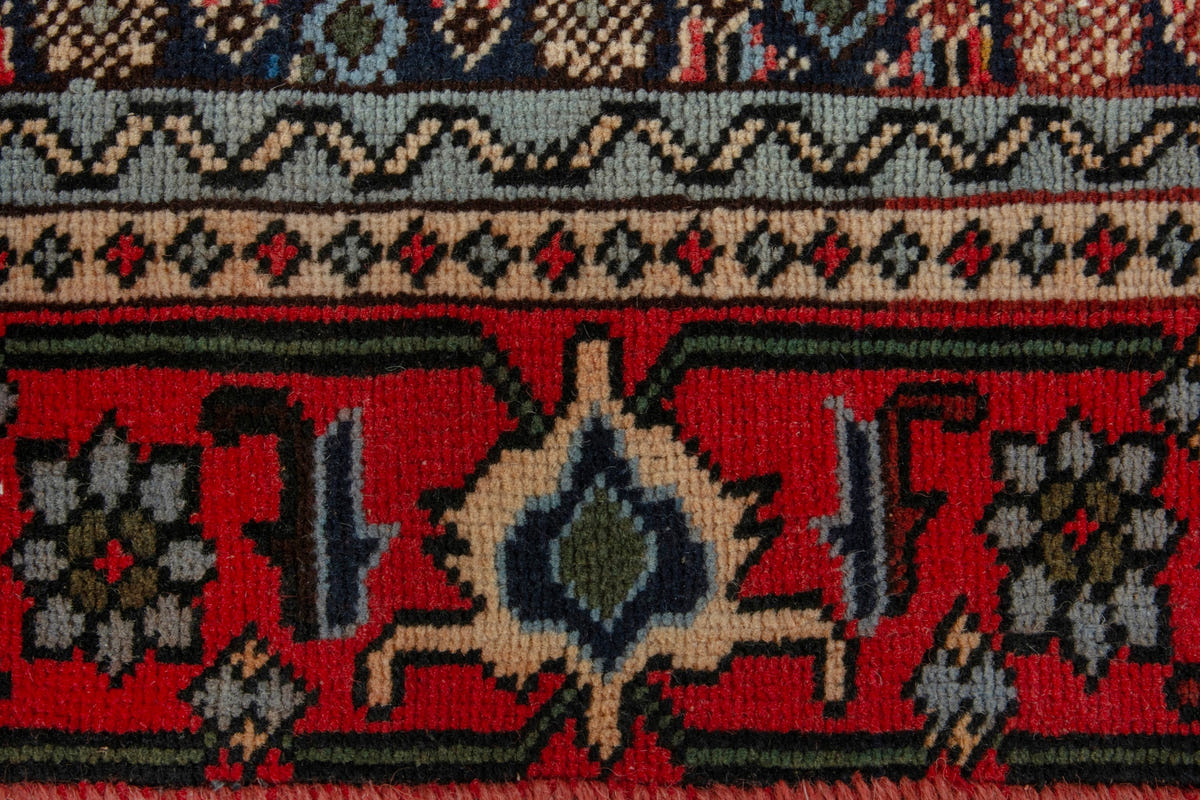 5002, Persian Ardabil Area Rug