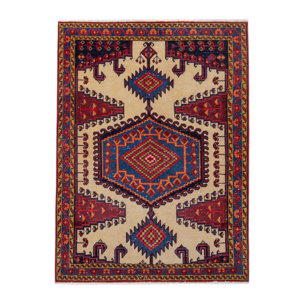 Persian Vist accent rug in cream and deep red, 3'7" x 4'9"