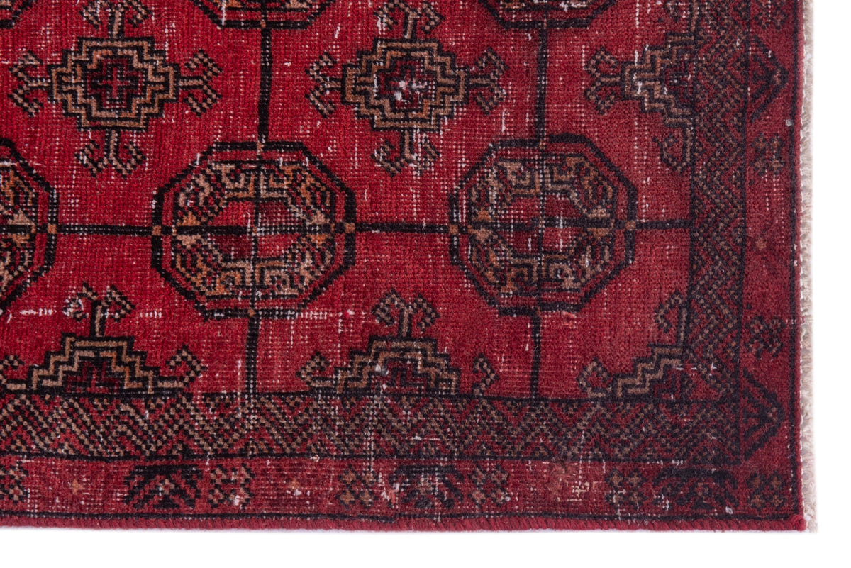 5005, Persian Baluch Area Rug