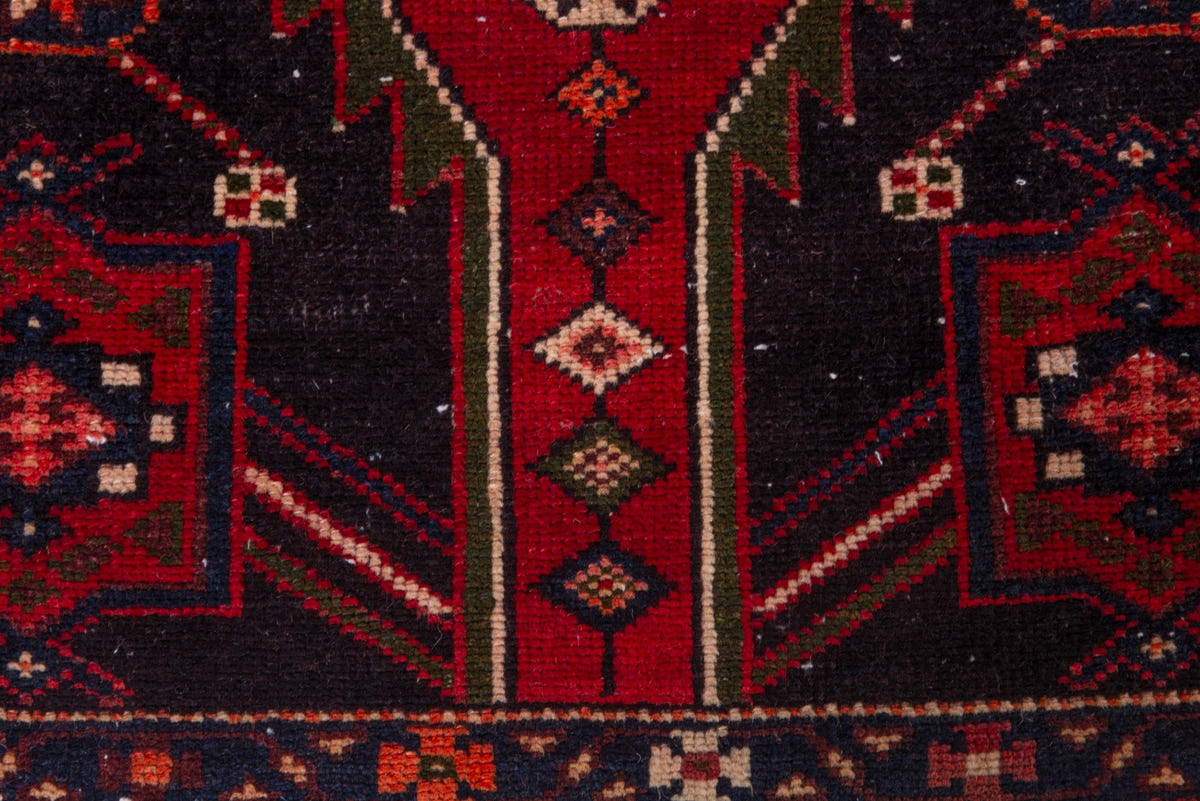 5019, Persian Saveh Area Rug